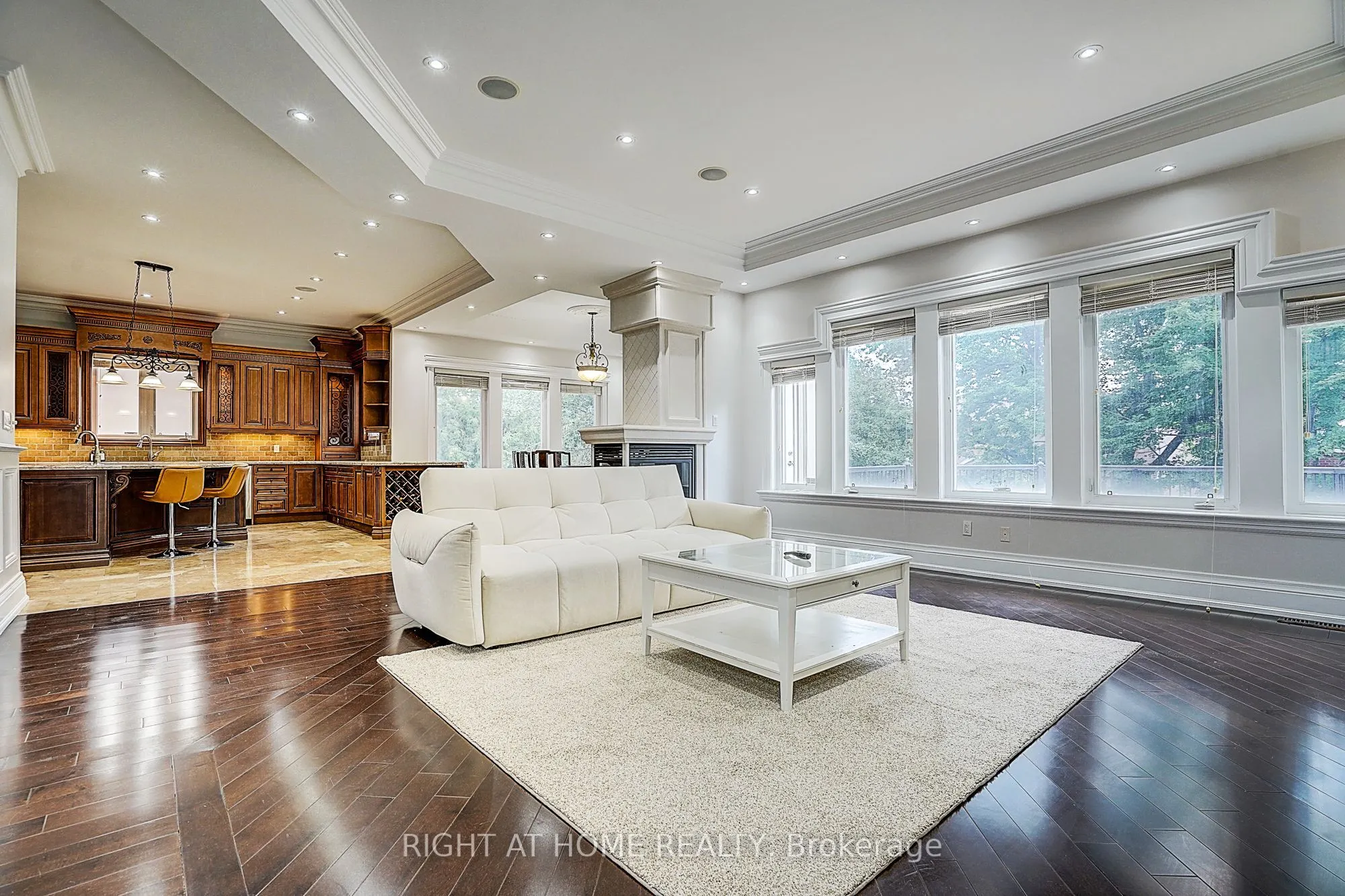 16 Fairview Avenue