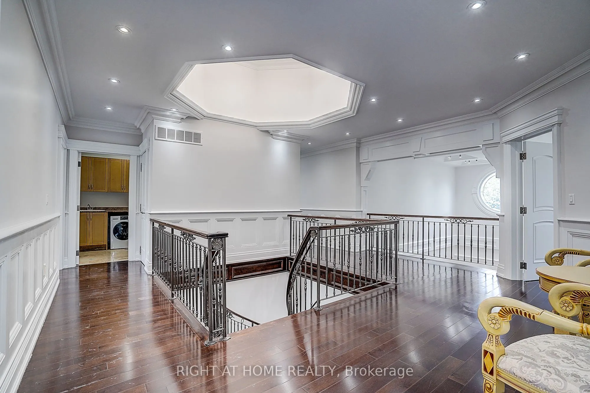 16 Fairview Avenue