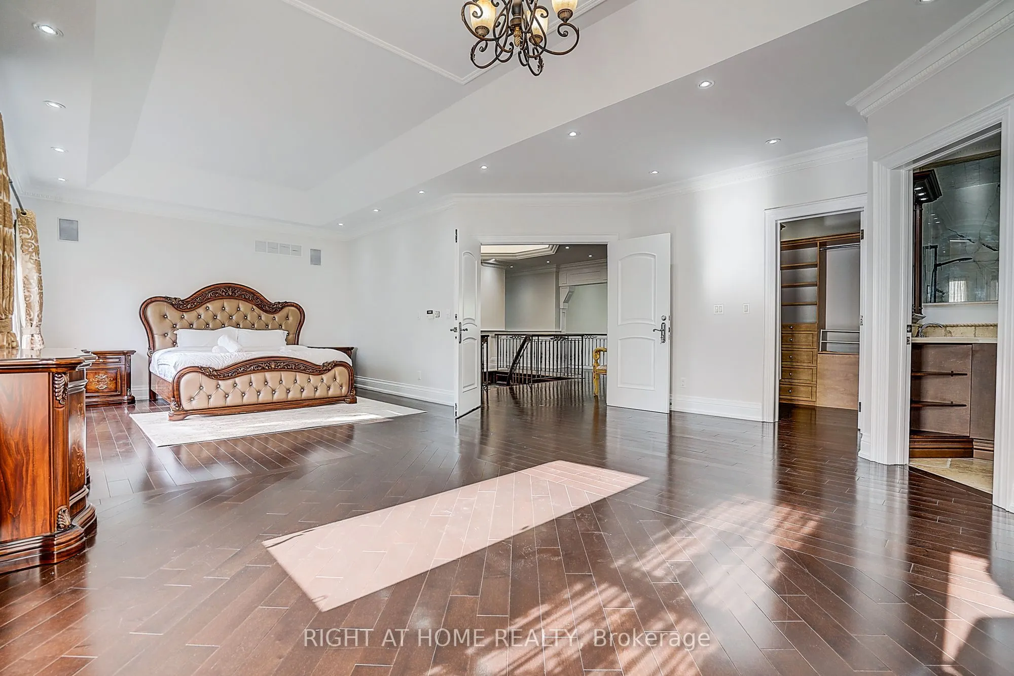 16 Fairview Avenue