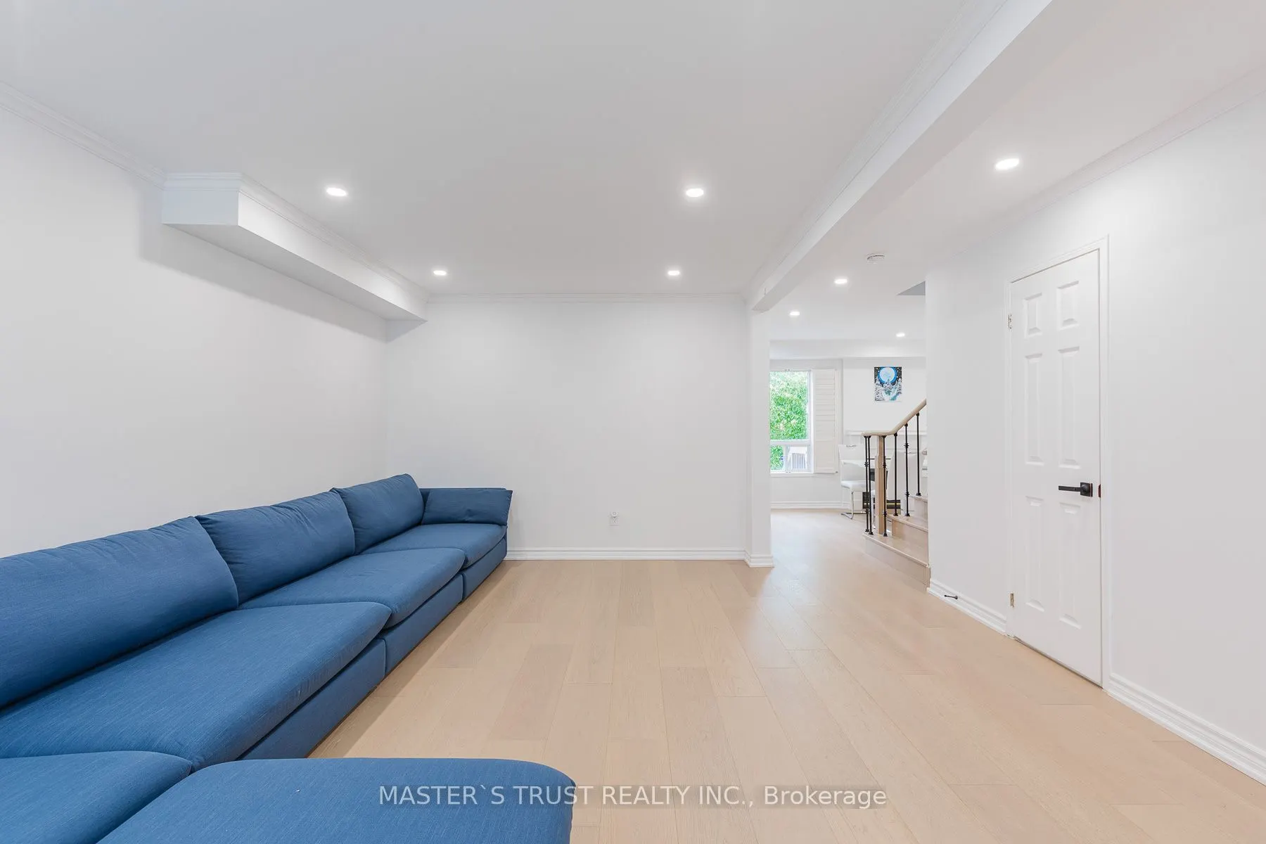 8572 Martin Grove Road