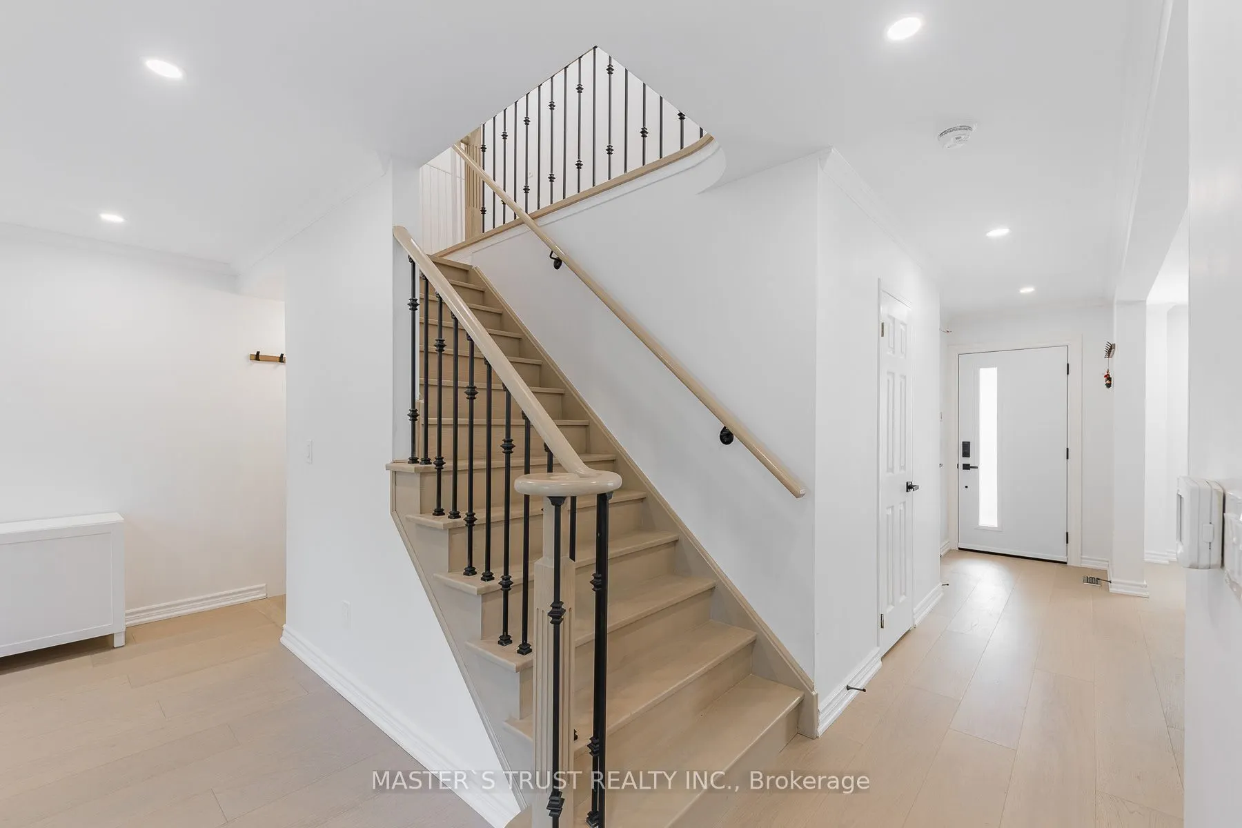 8572 Martin Grove Road