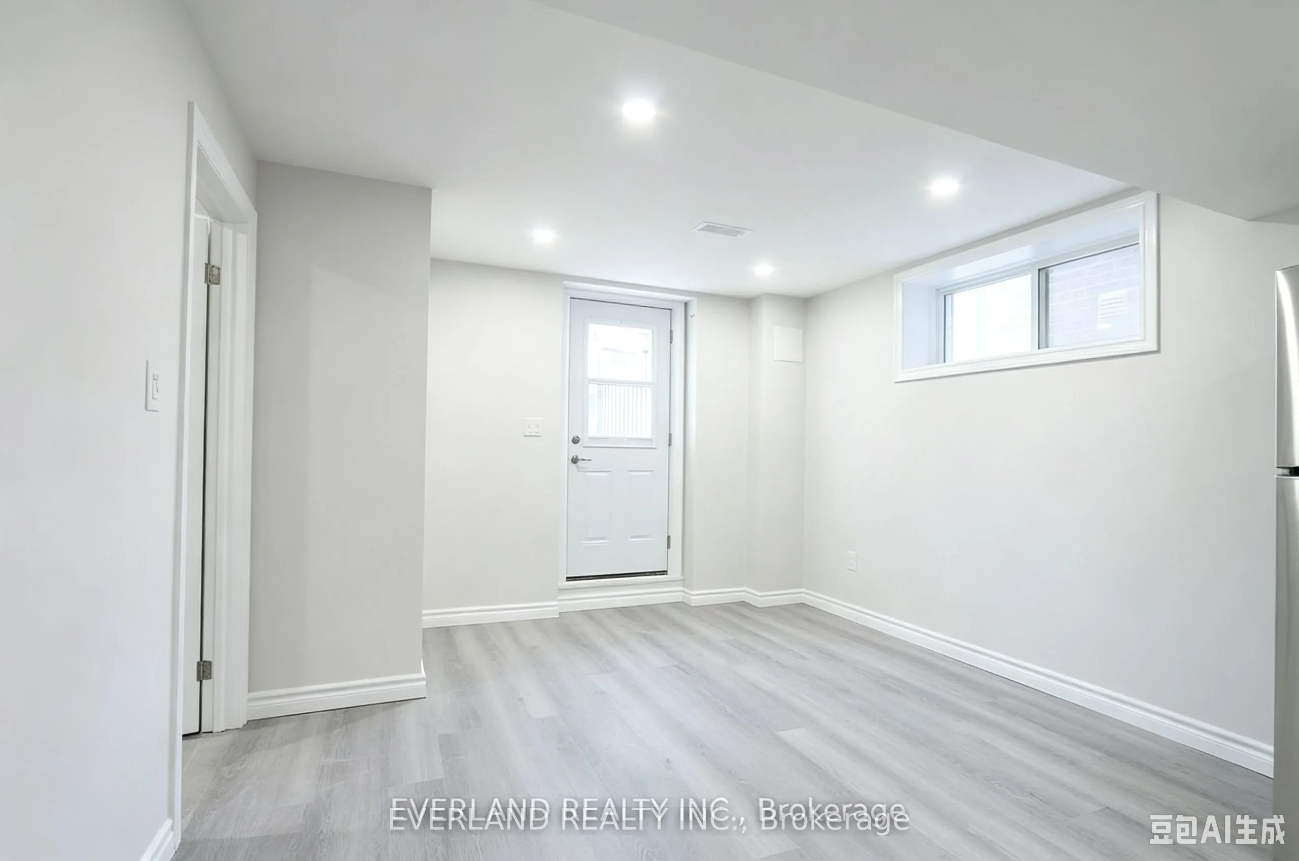21 Kenneth Ross Bend