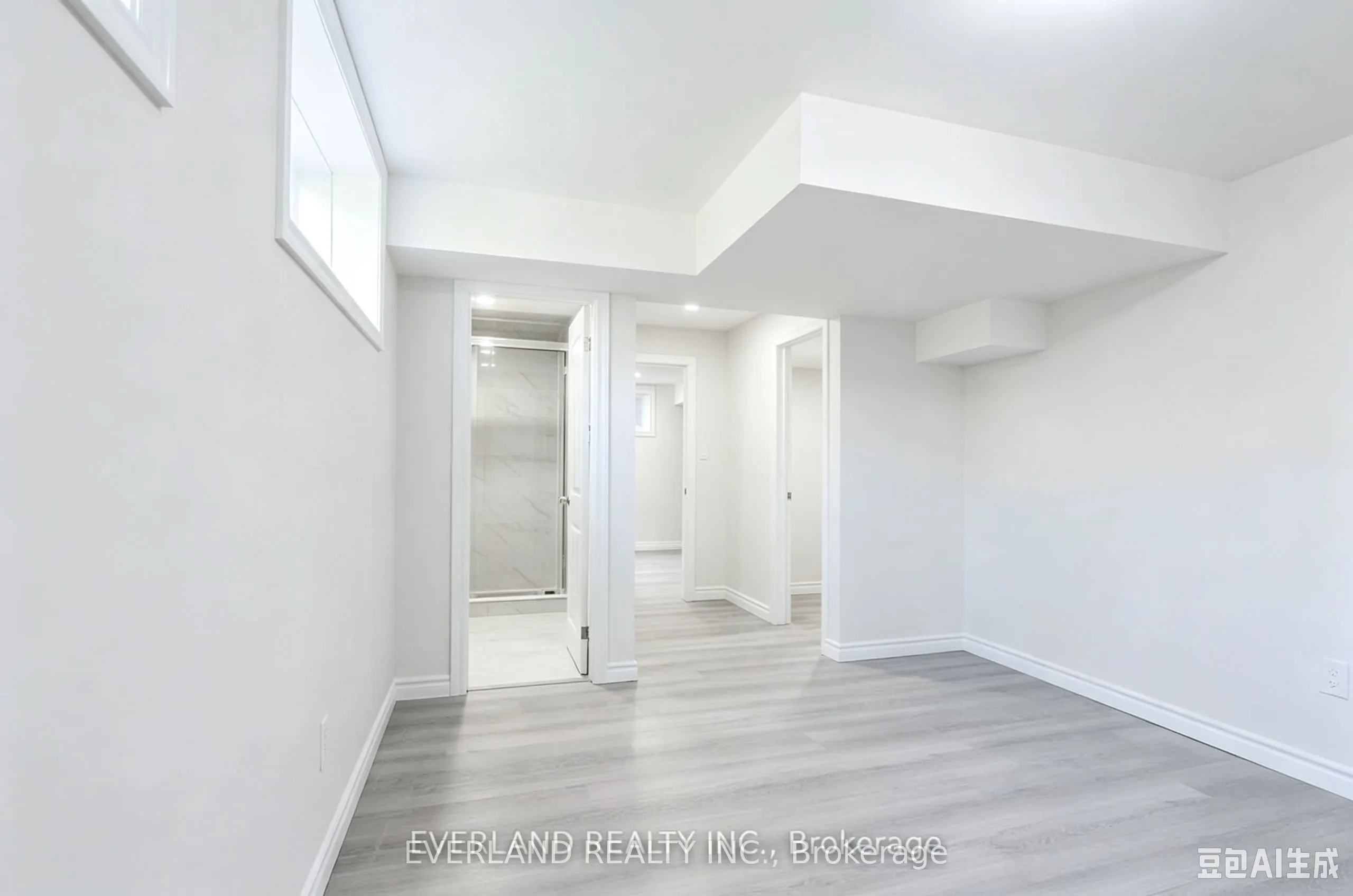 21 Kenneth Ross Bend