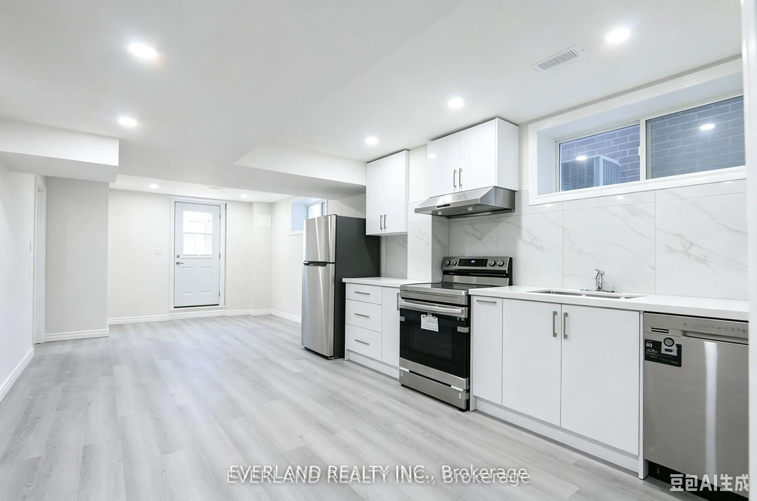 21 Kenneth Ross Bend