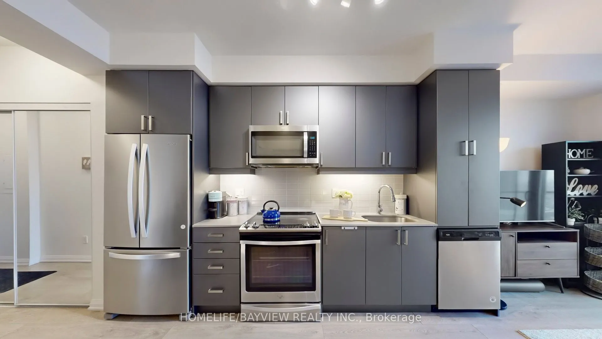 7895 Jane Street ##2218