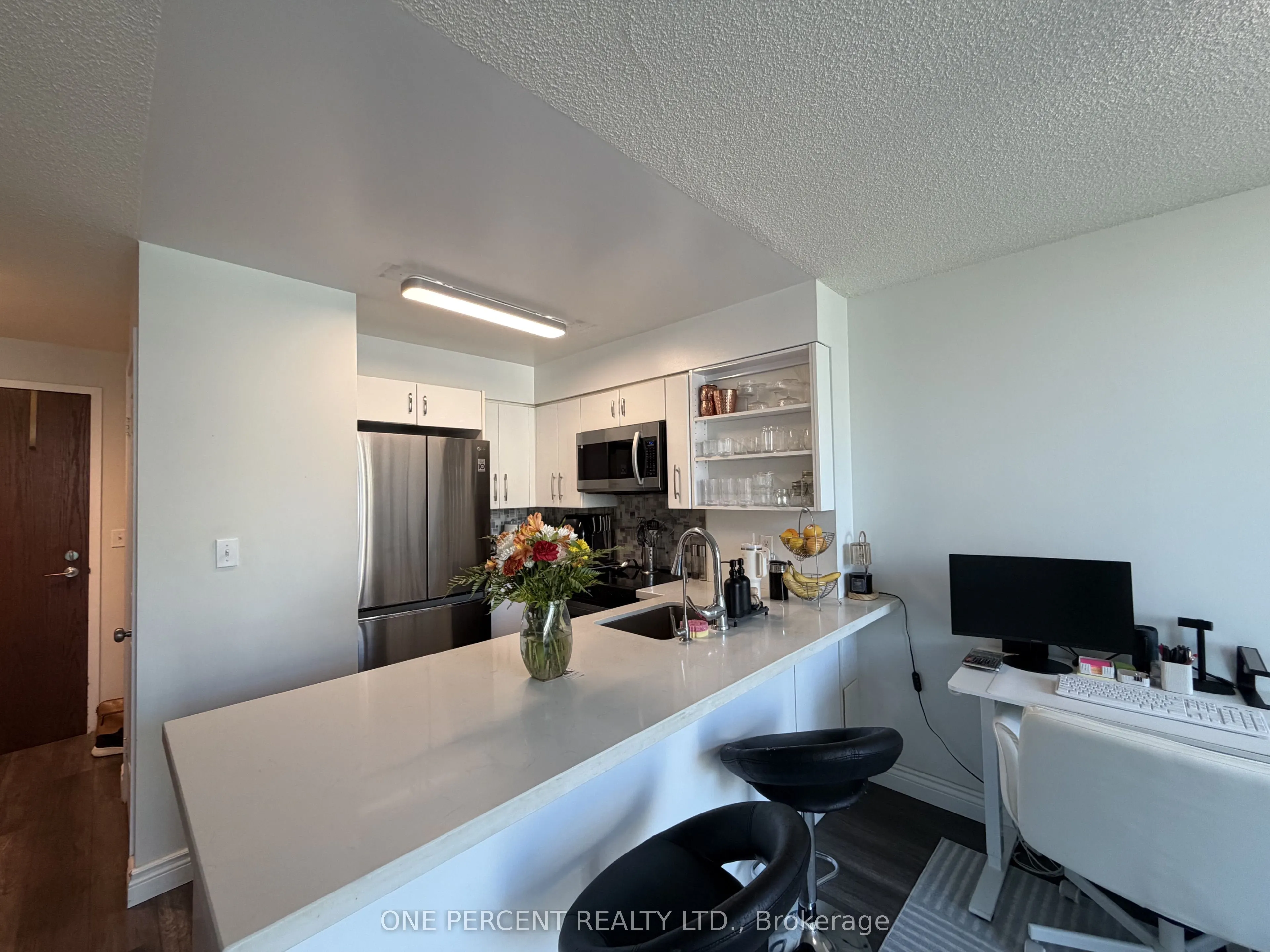 3 Ellesmere Street #607
