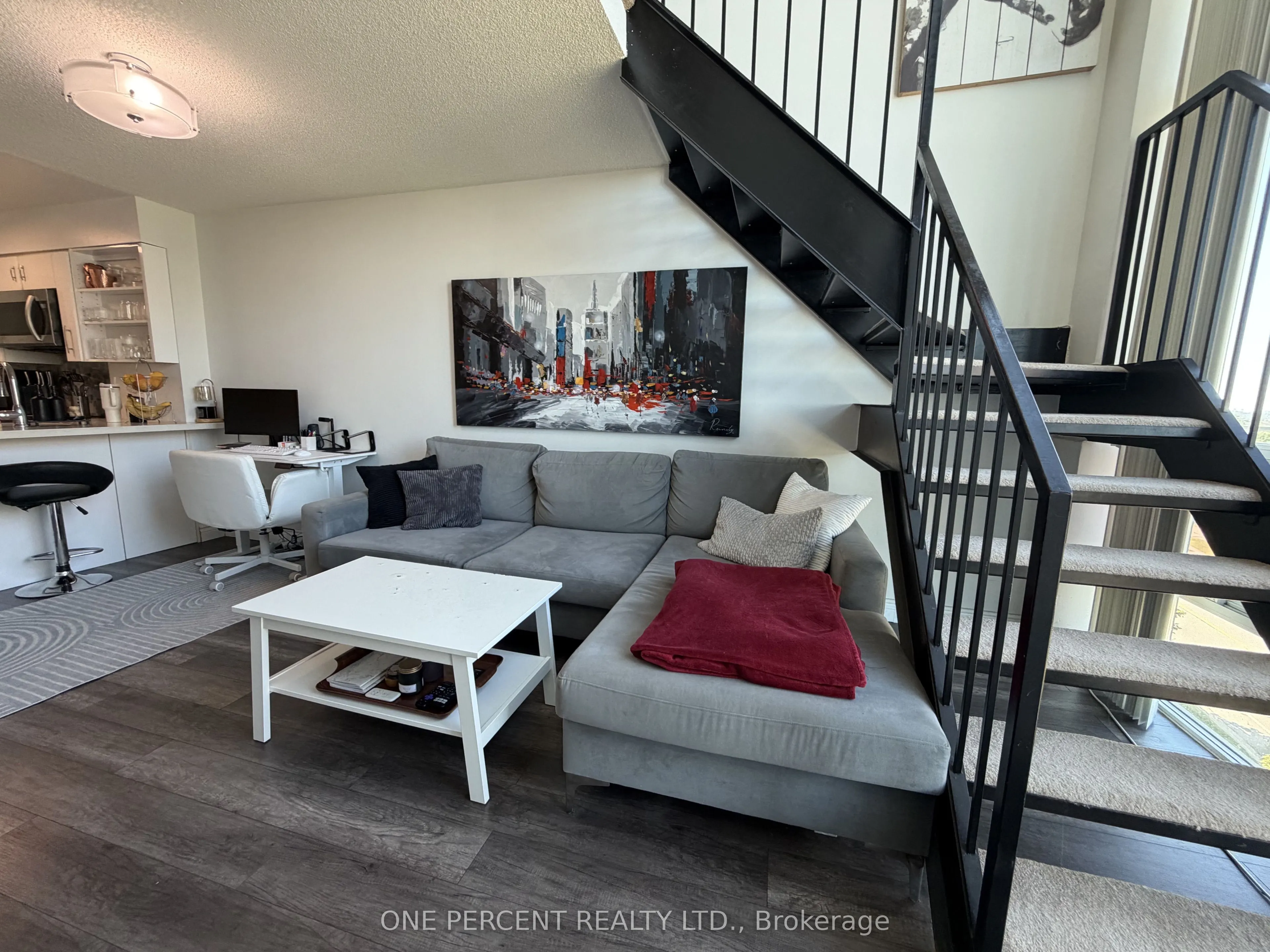 3 Ellesmere Street #607