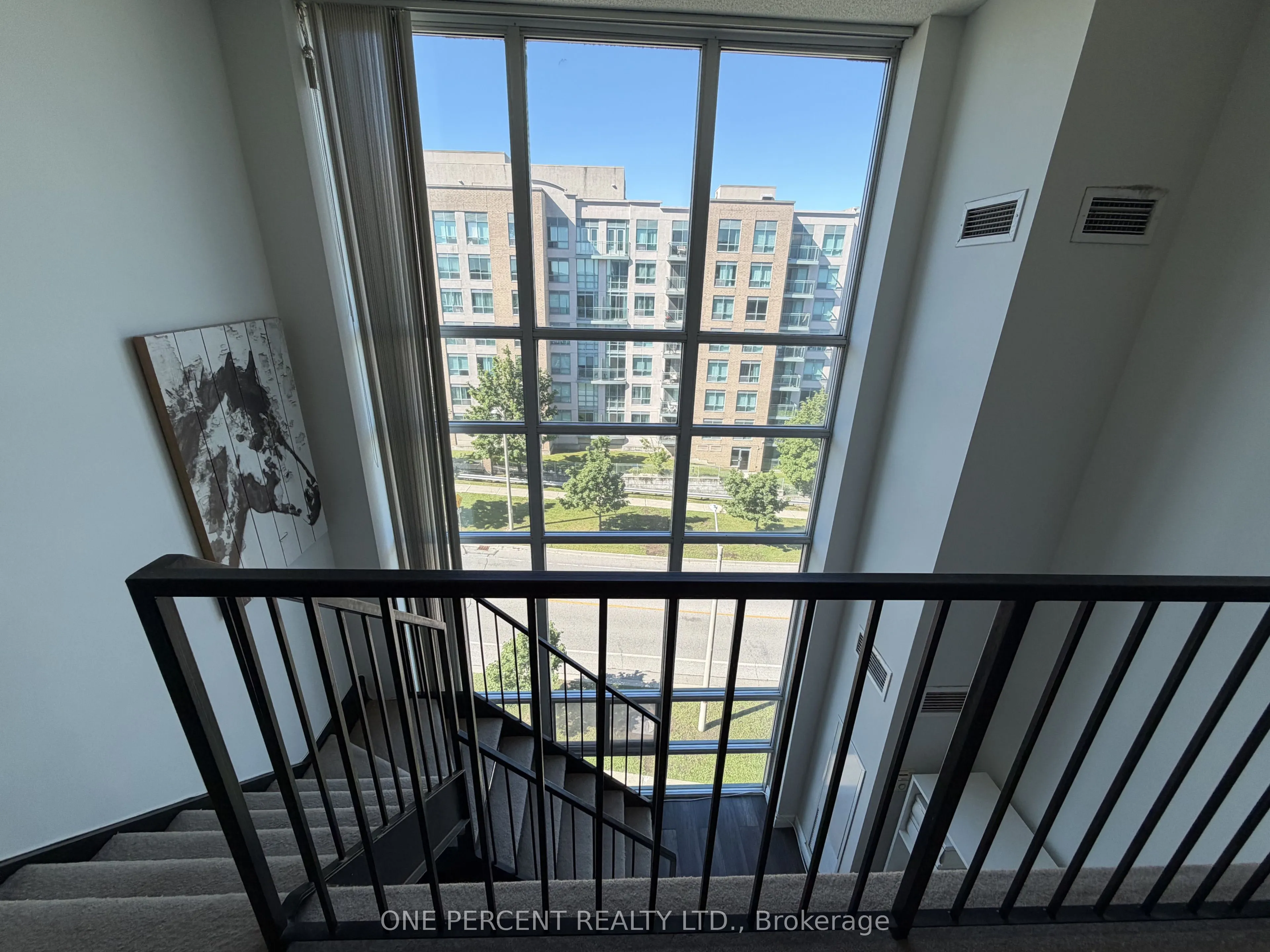 3 Ellesmere Street #607