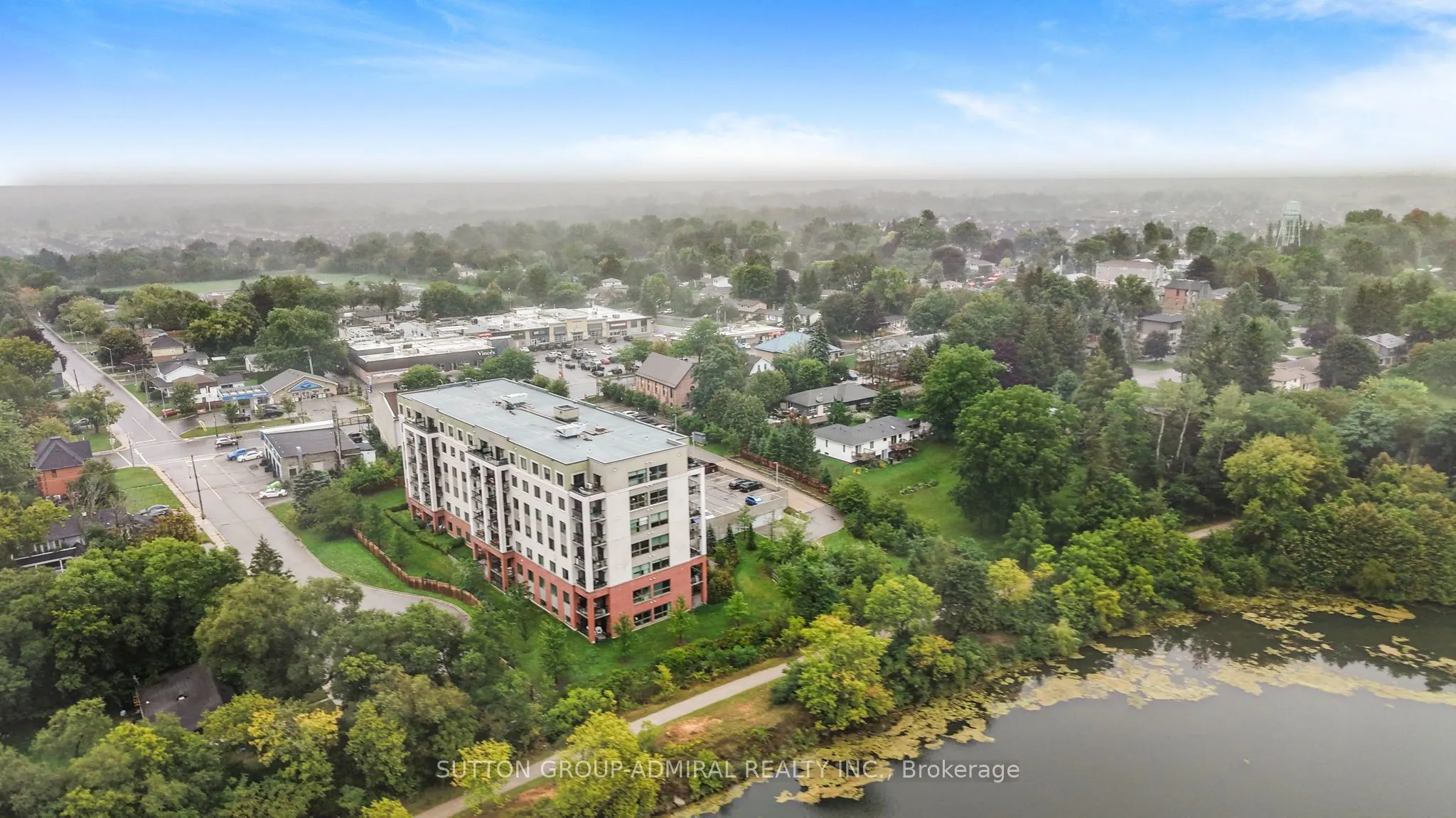 64 Queen Street S #G3
