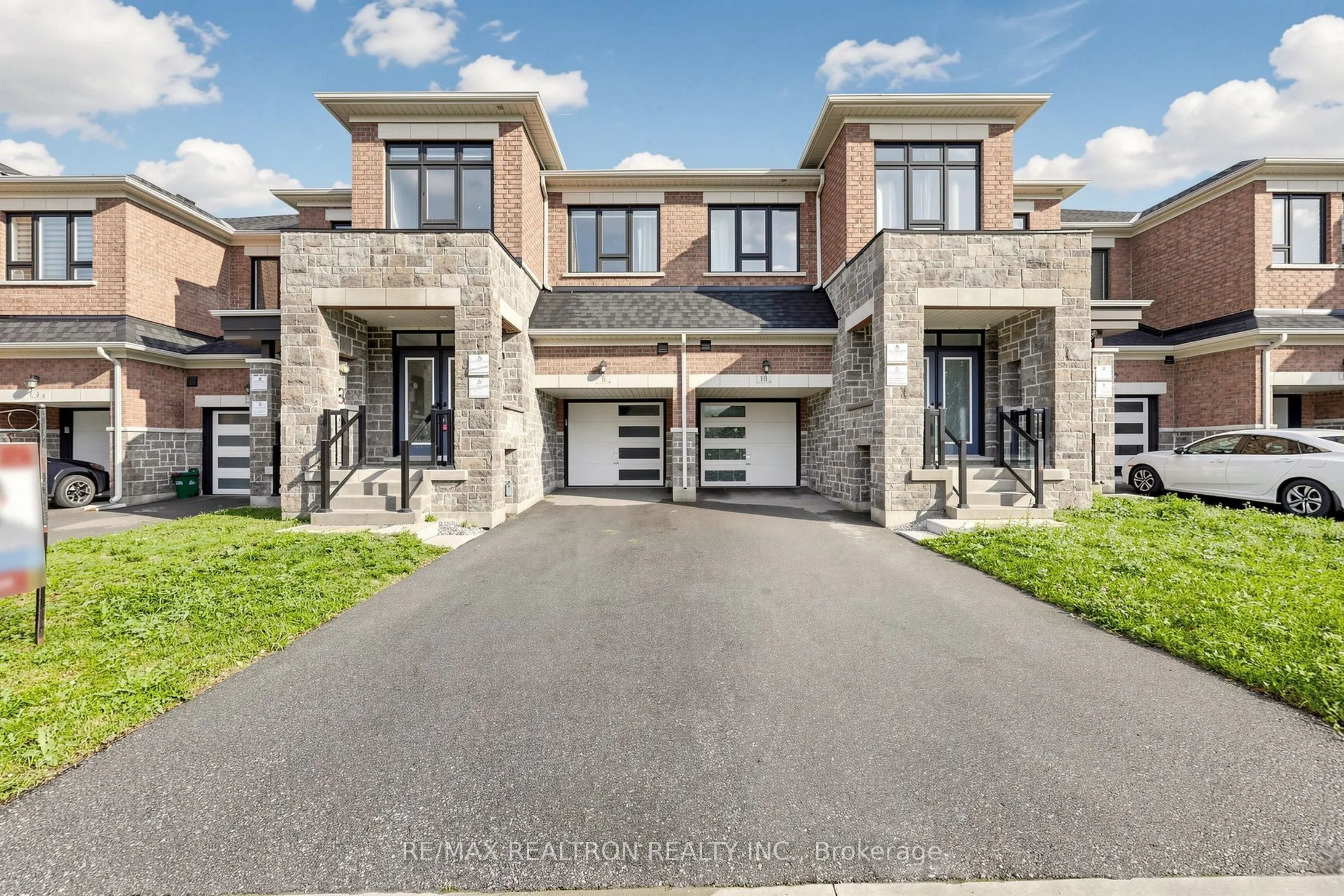 8 Hewison Avenue
