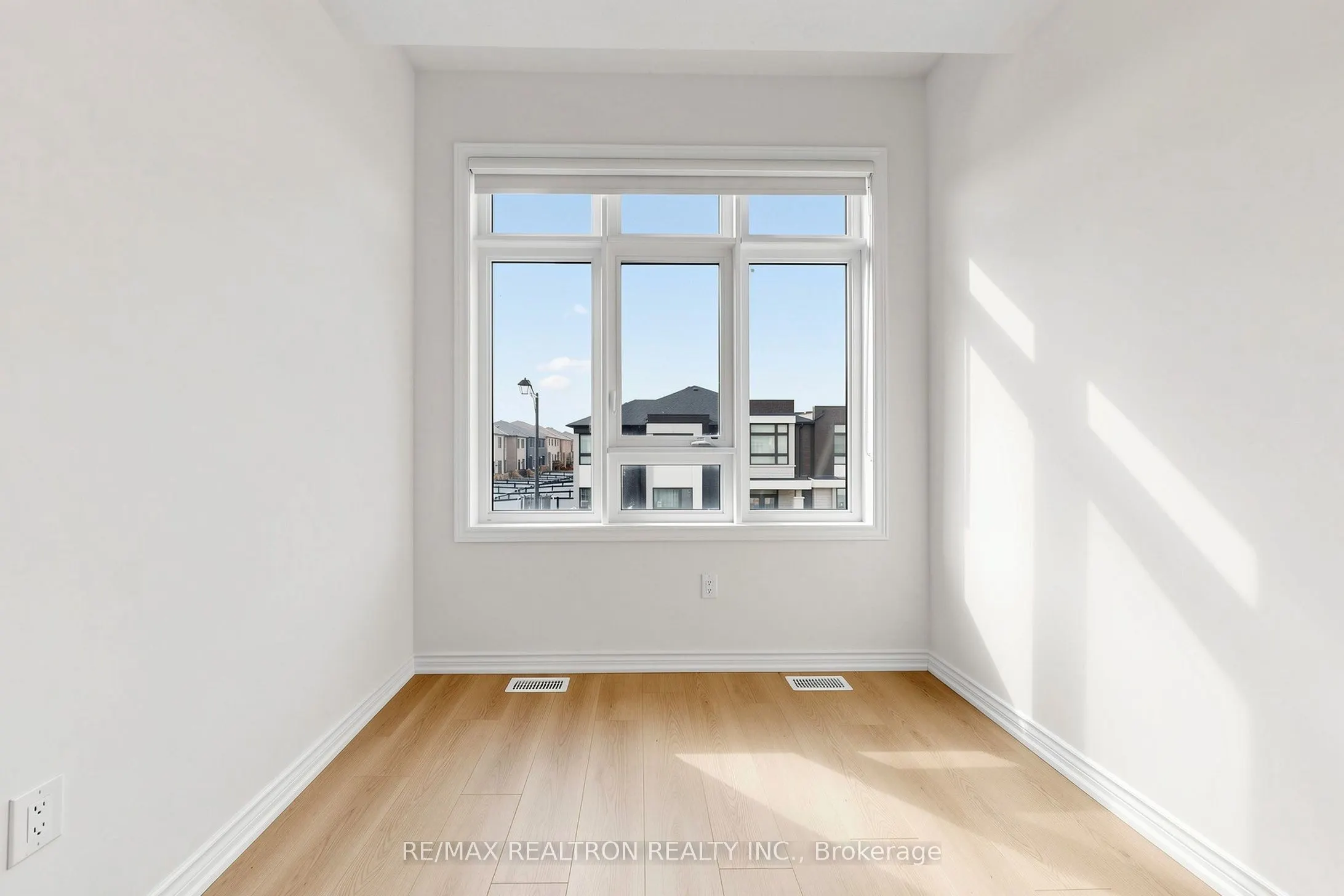 8 Hewison Avenue