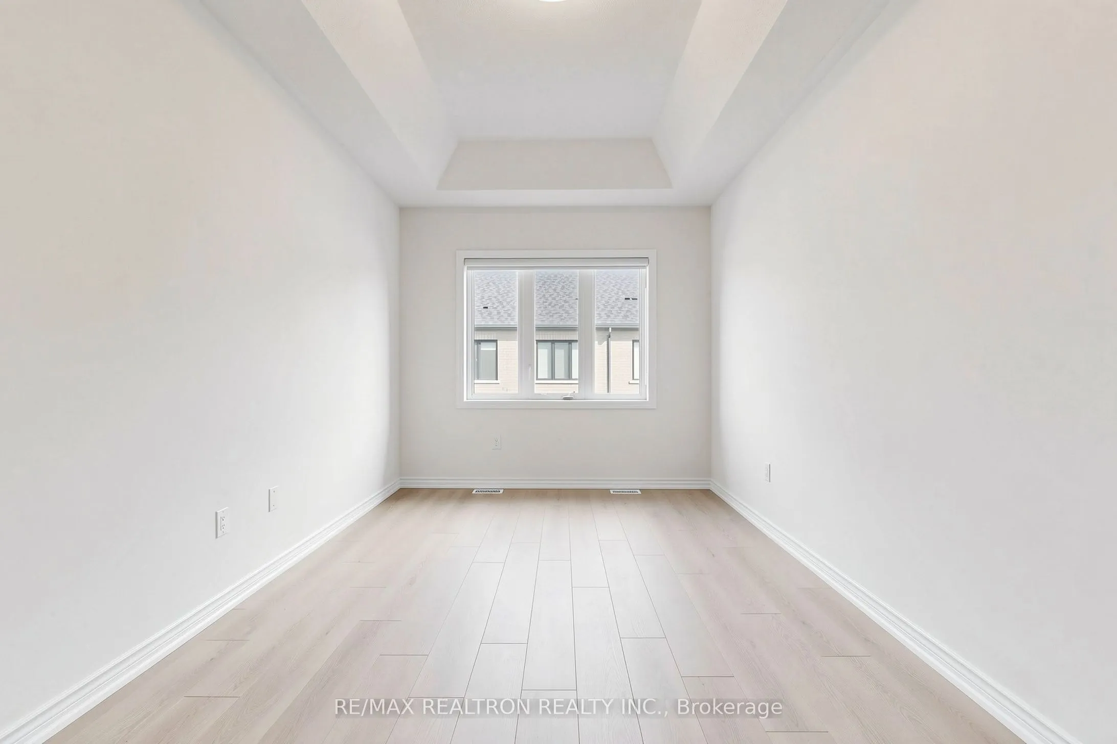 8 Hewison Avenue
