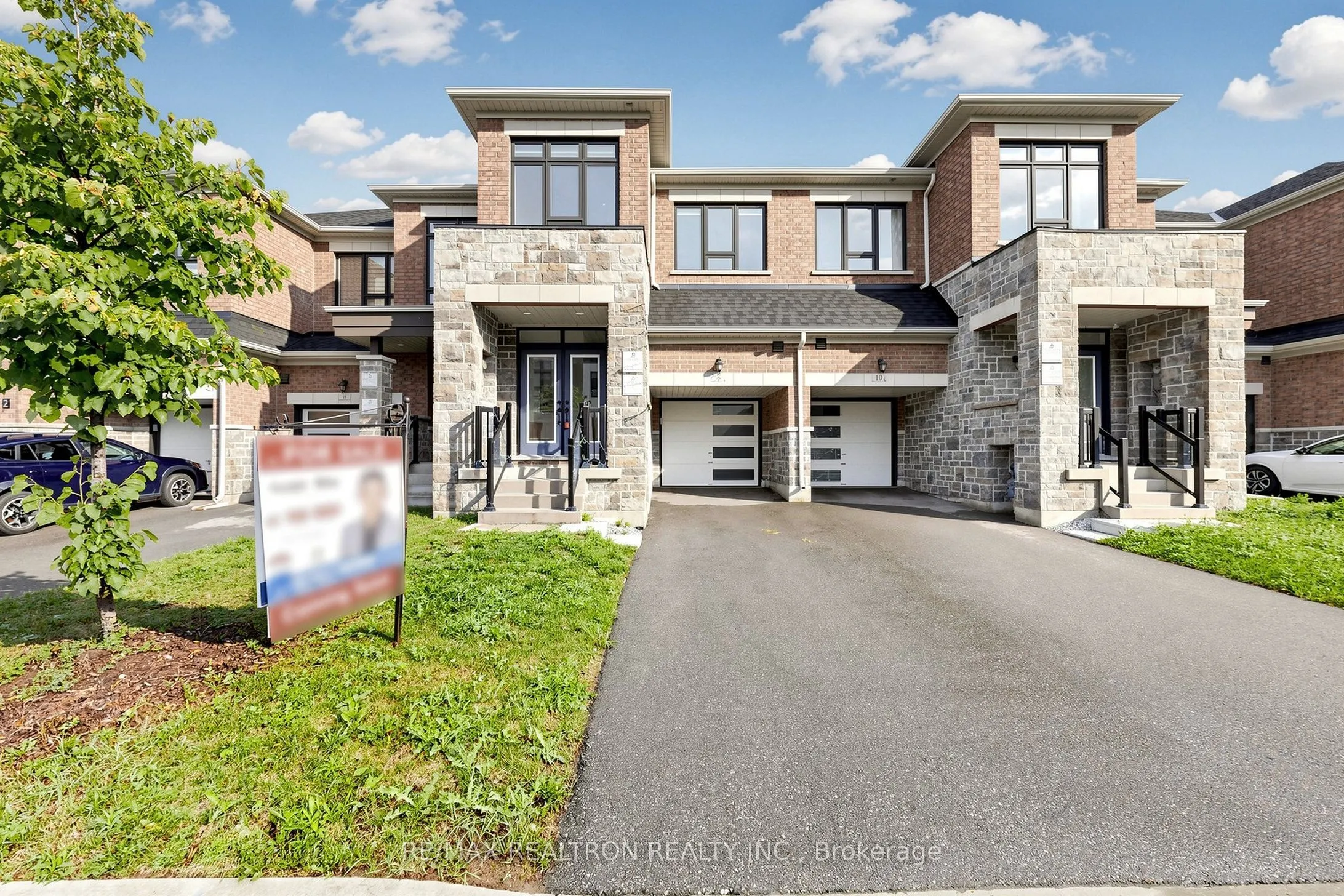 8 Hewison Avenue
