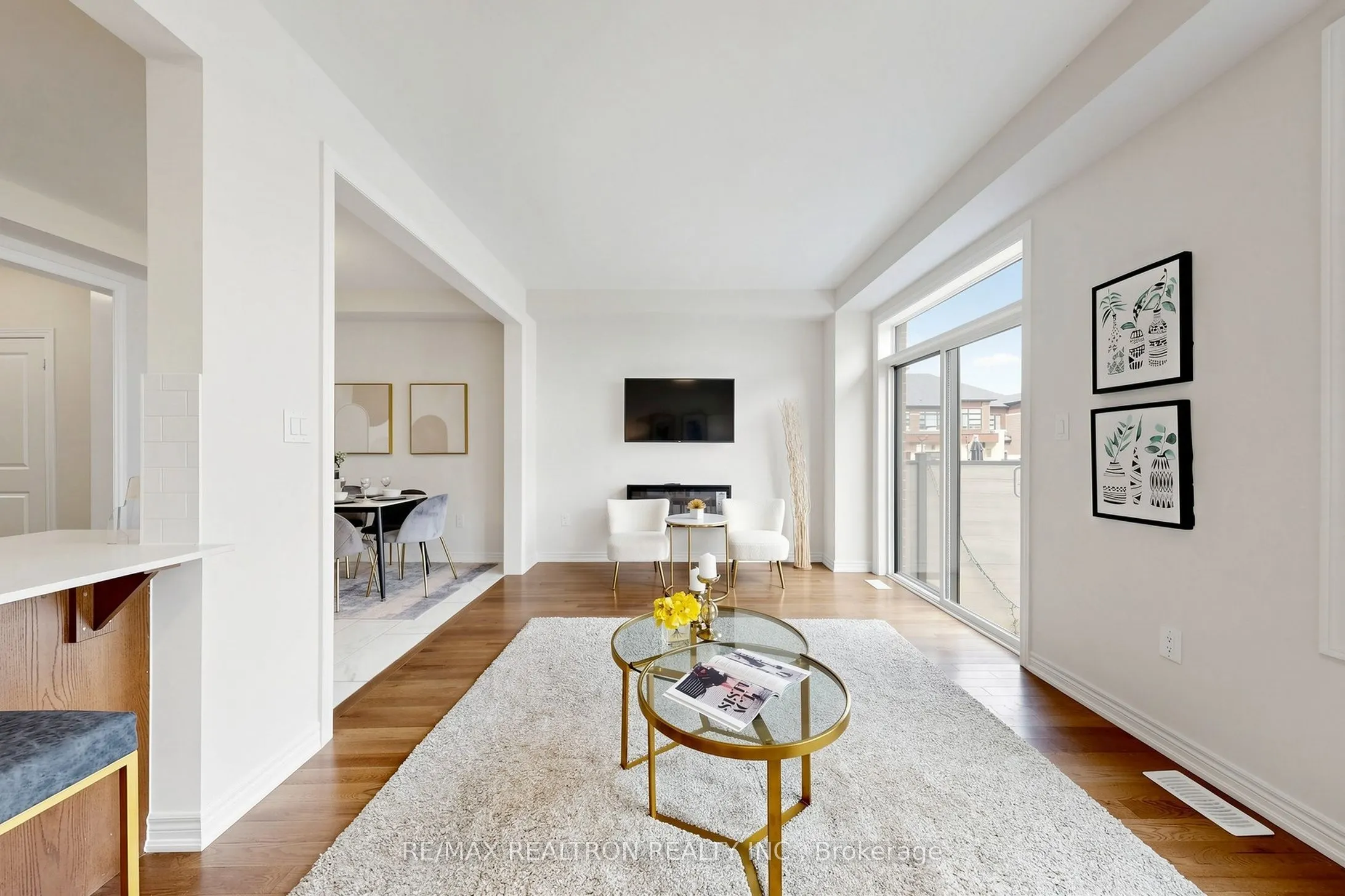 8 Hewison Avenue