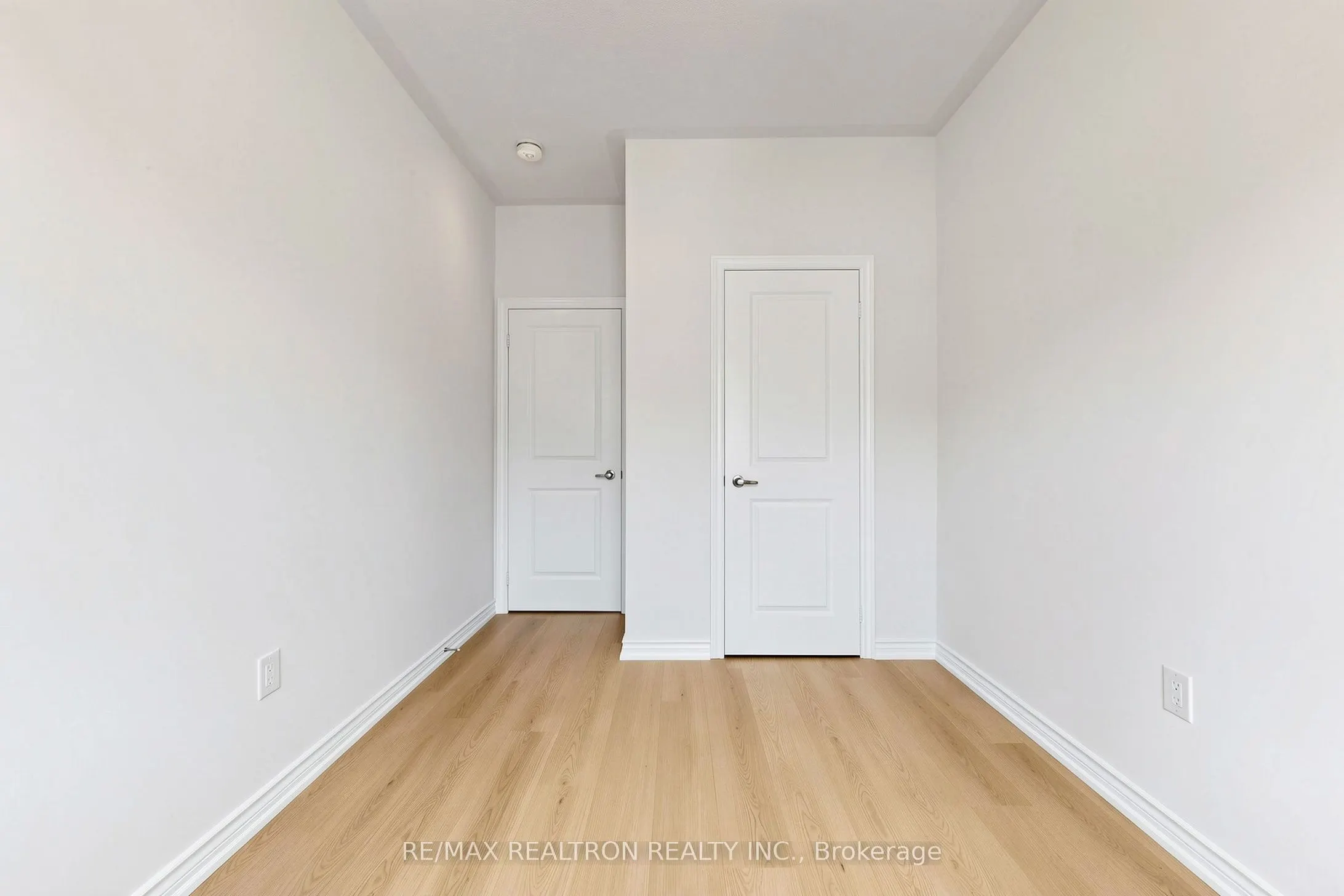 8 Hewison Avenue
