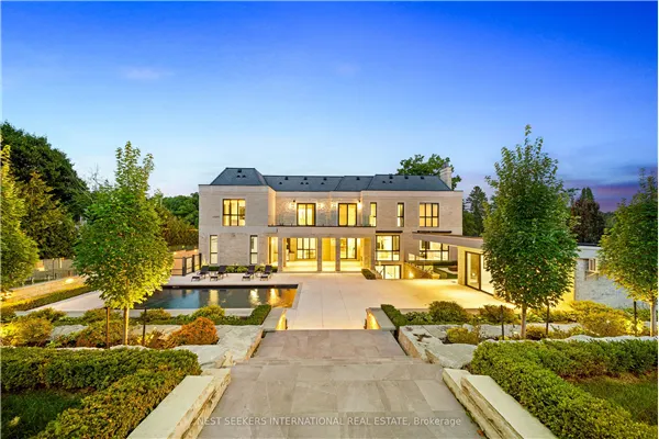 36 Waymar Heights Boulevard
