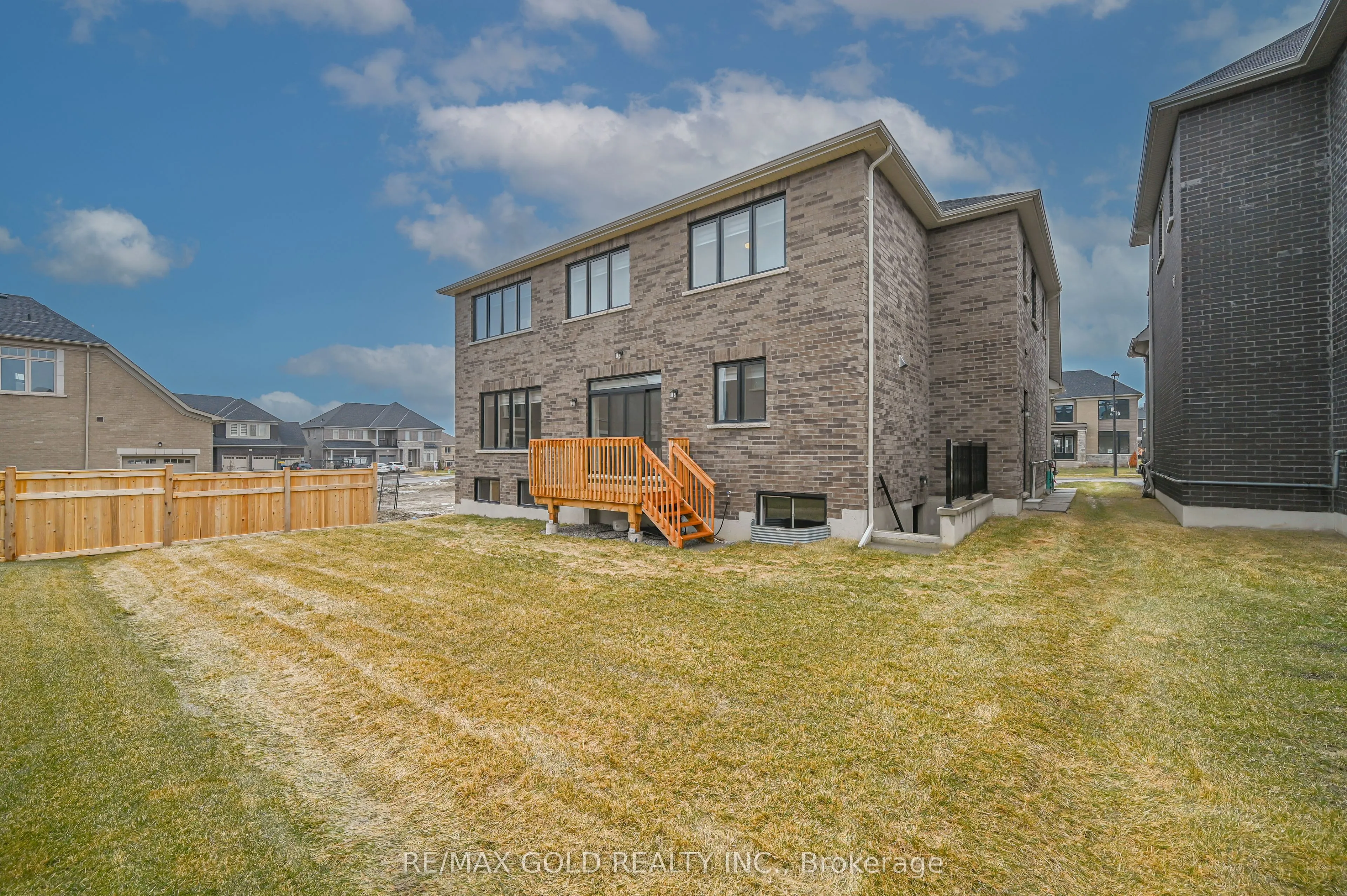 5 Elderberry Way