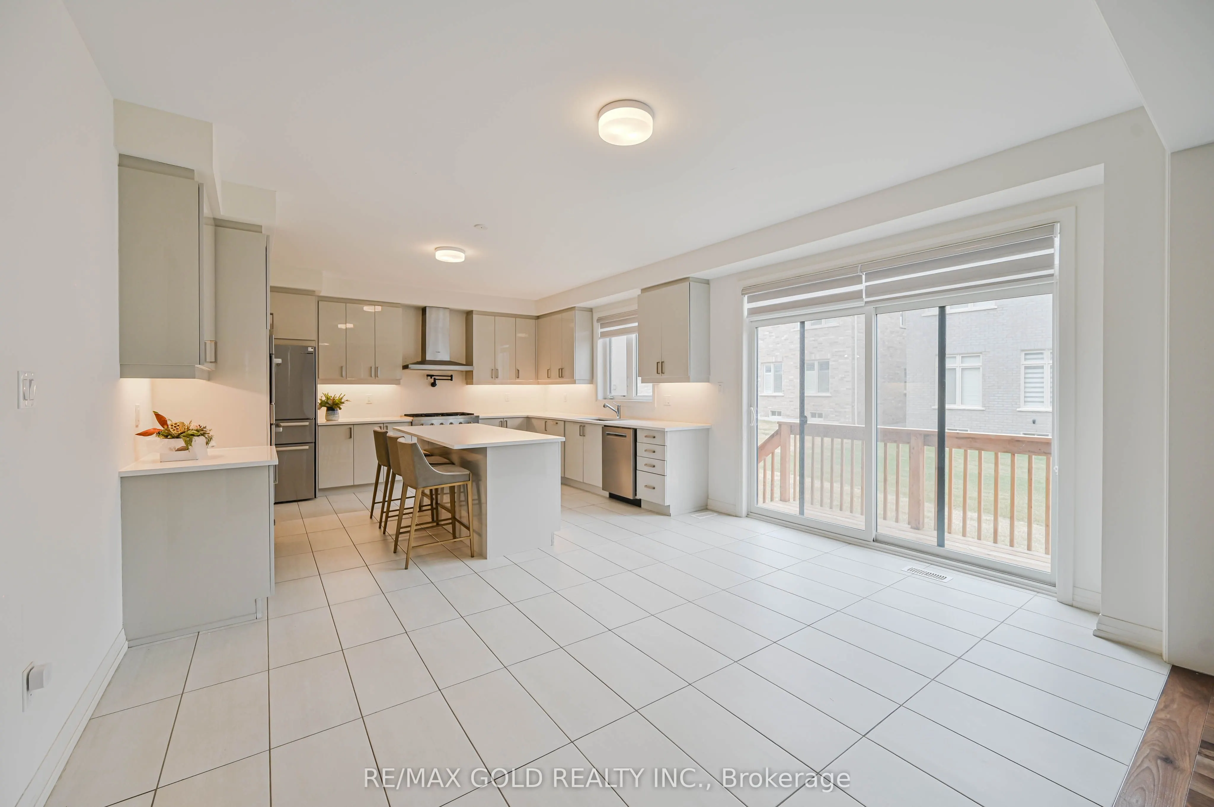 5 Elderberry Way