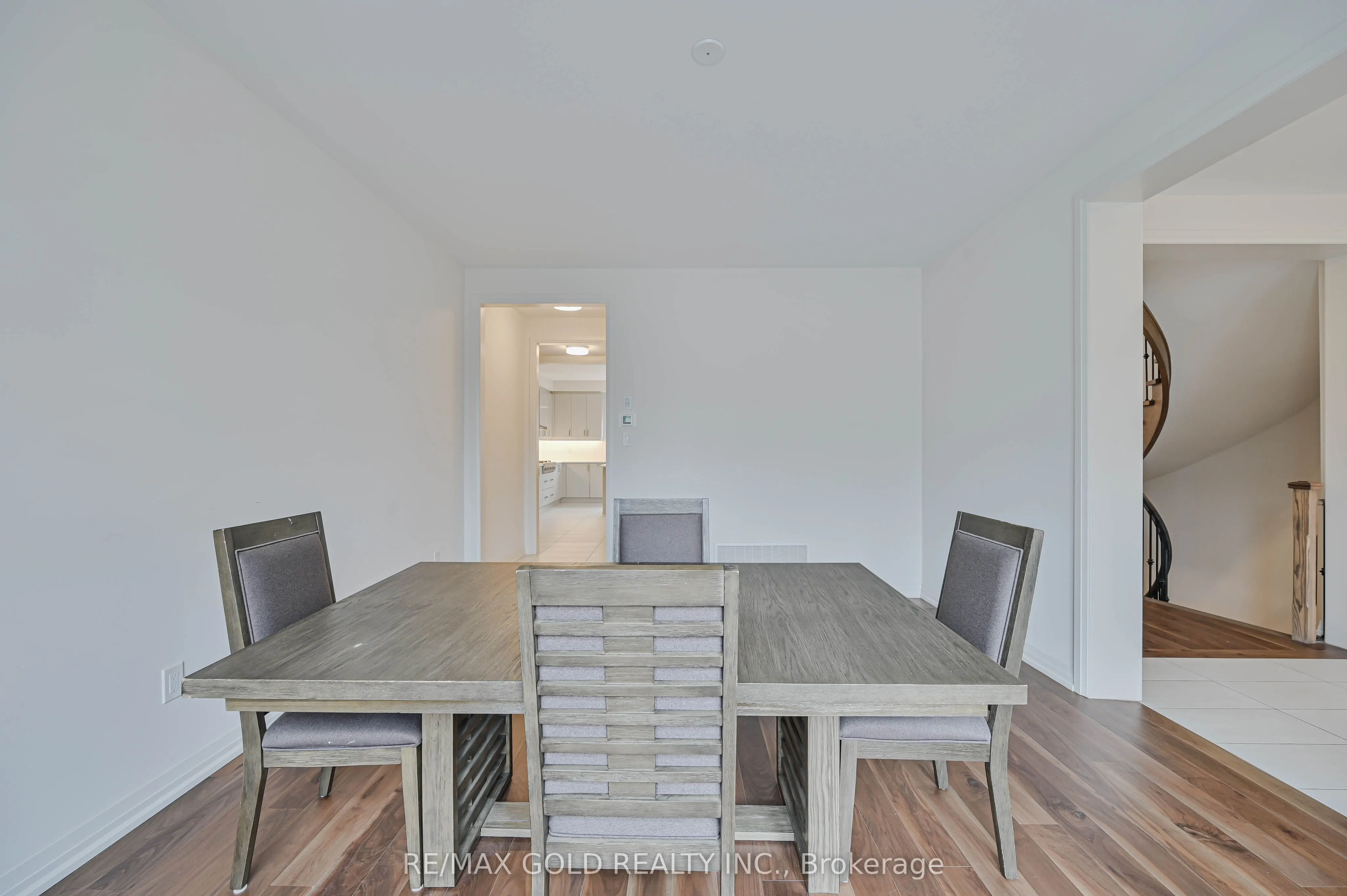 5 Elderberry Way