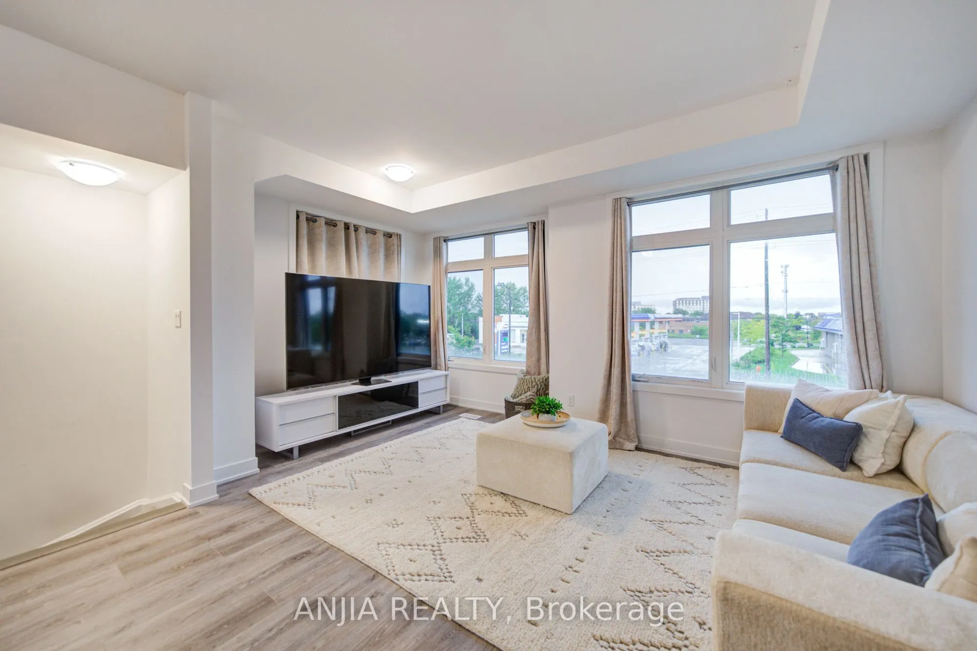 5448 Main Street