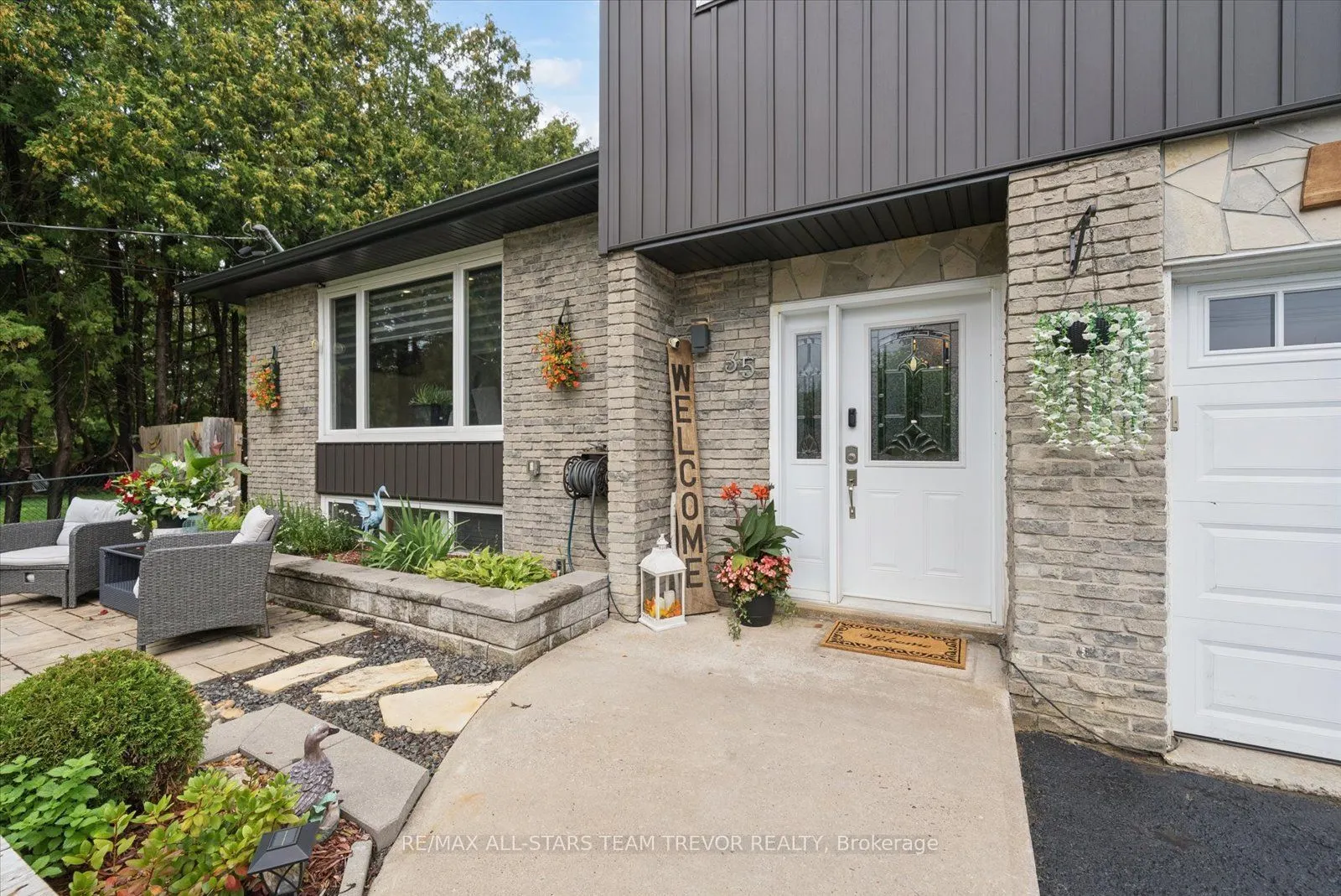 35 Pete's Lane