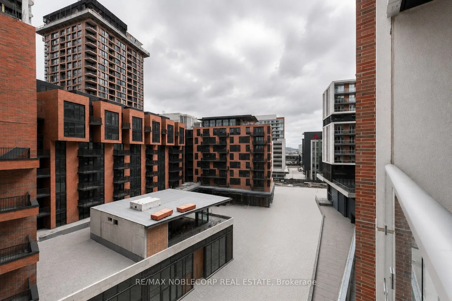 292 Verdale Crossing #812