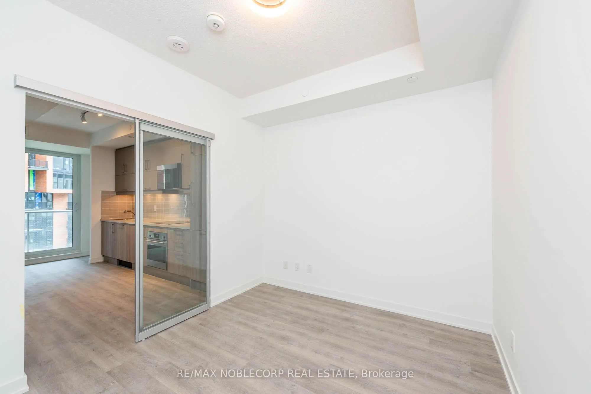 292 Verdale Crossing #812