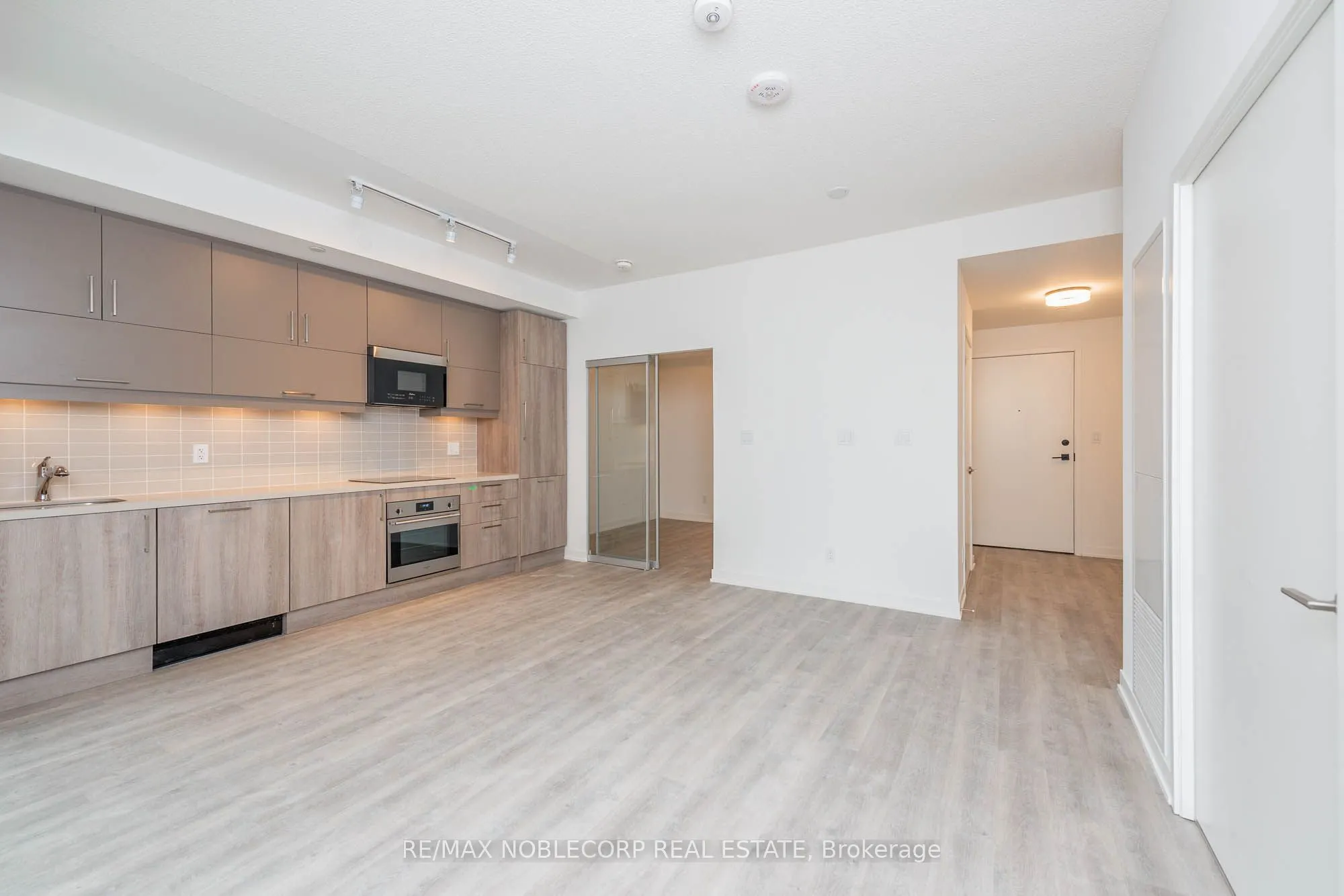 292 Verdale Crossing #812