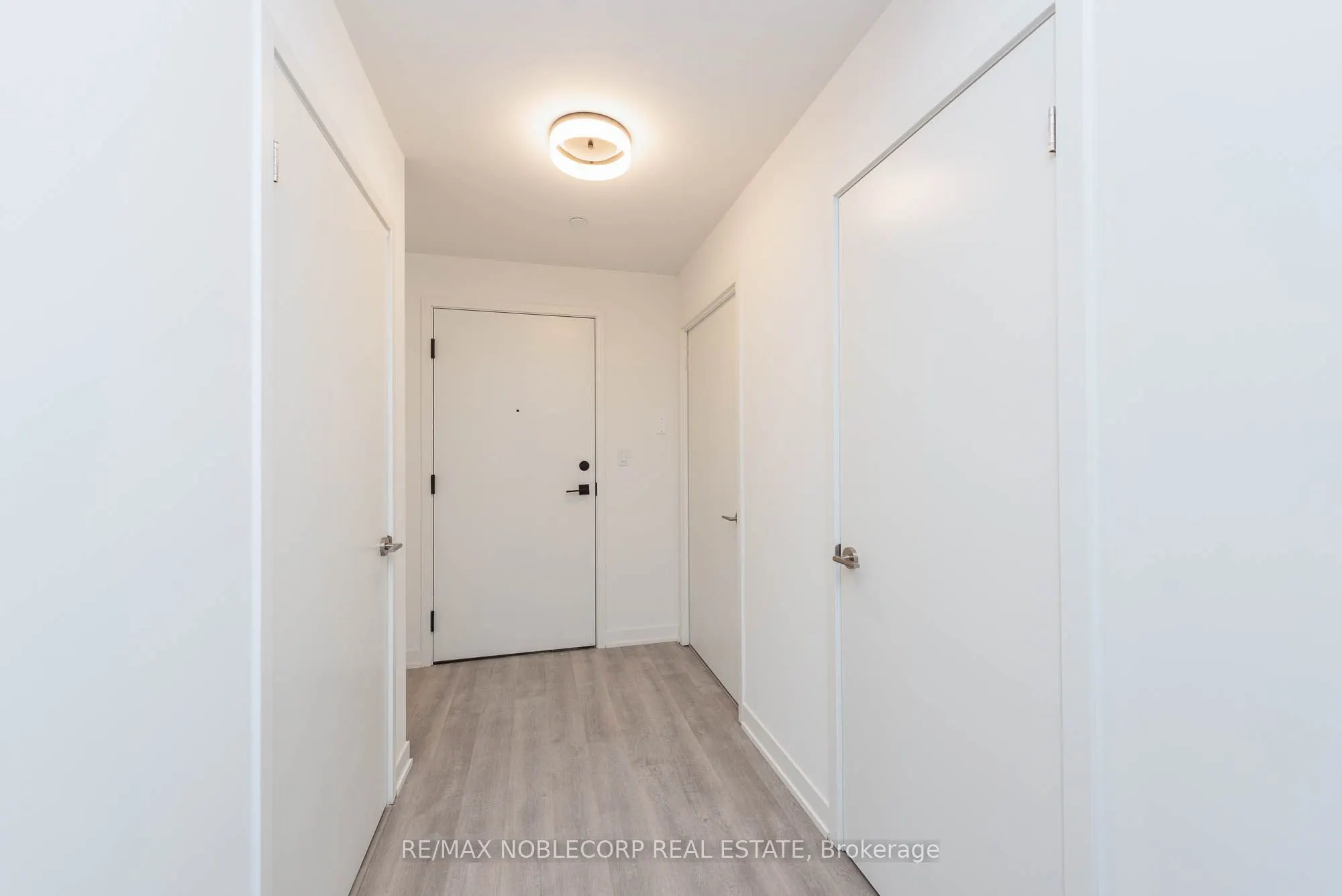 292 Verdale Crossing #812