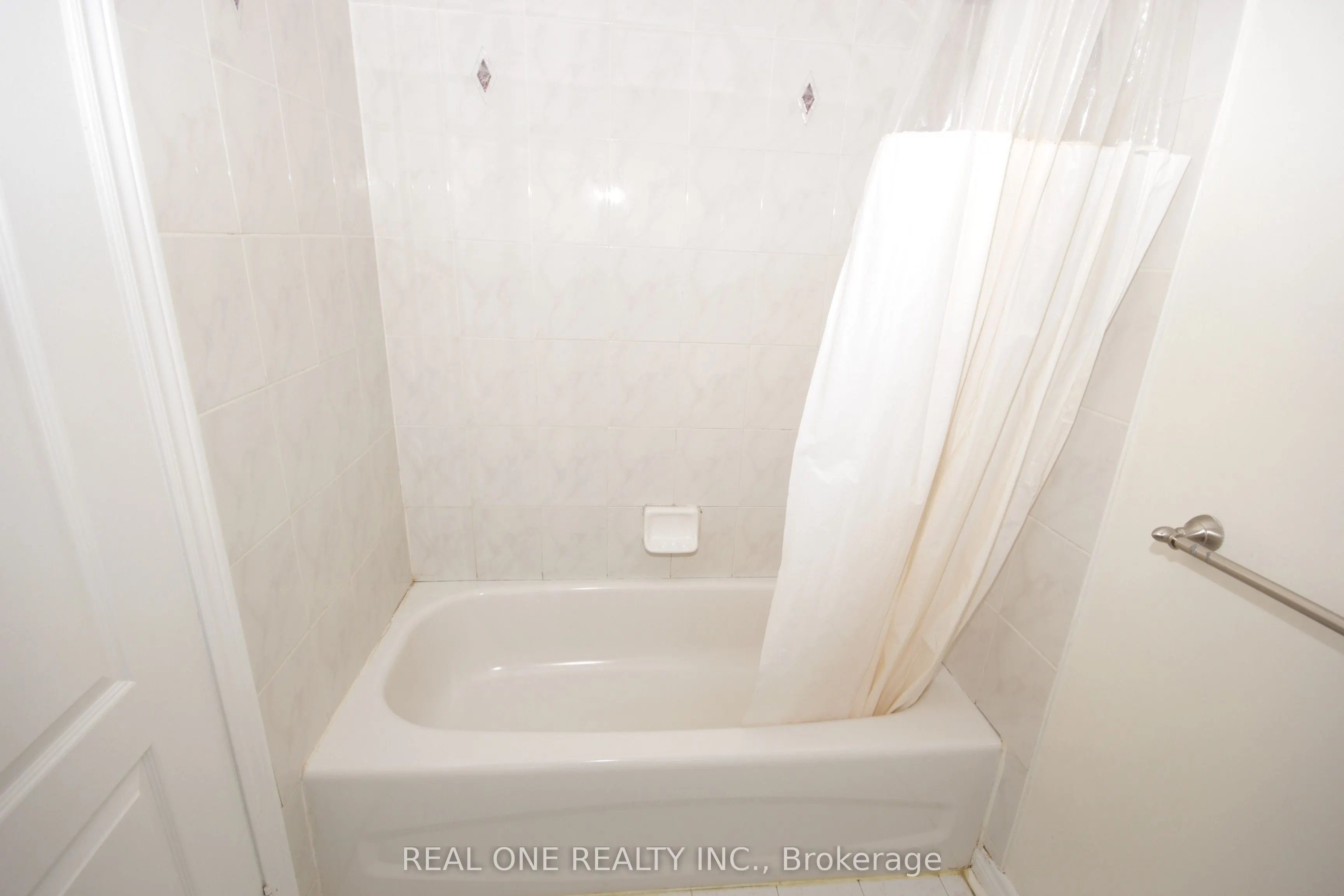 15 Azalea Gate Way