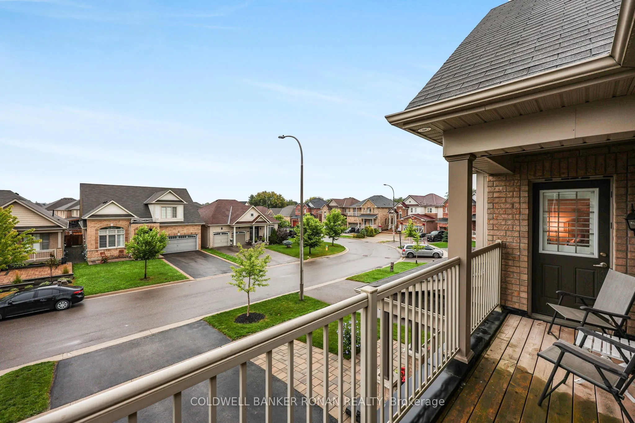 190 Strachan Trail