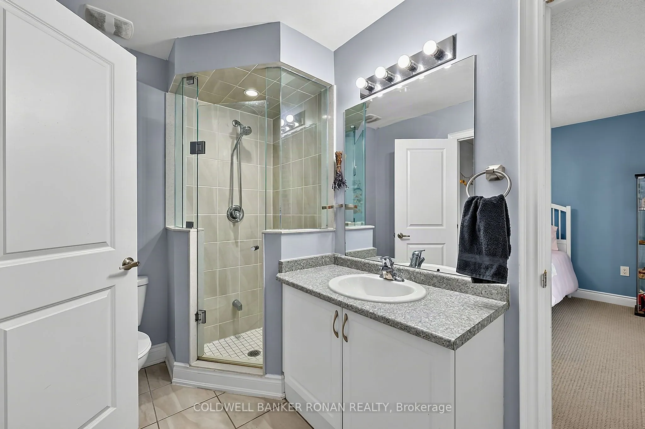 190 Strachan Trail
