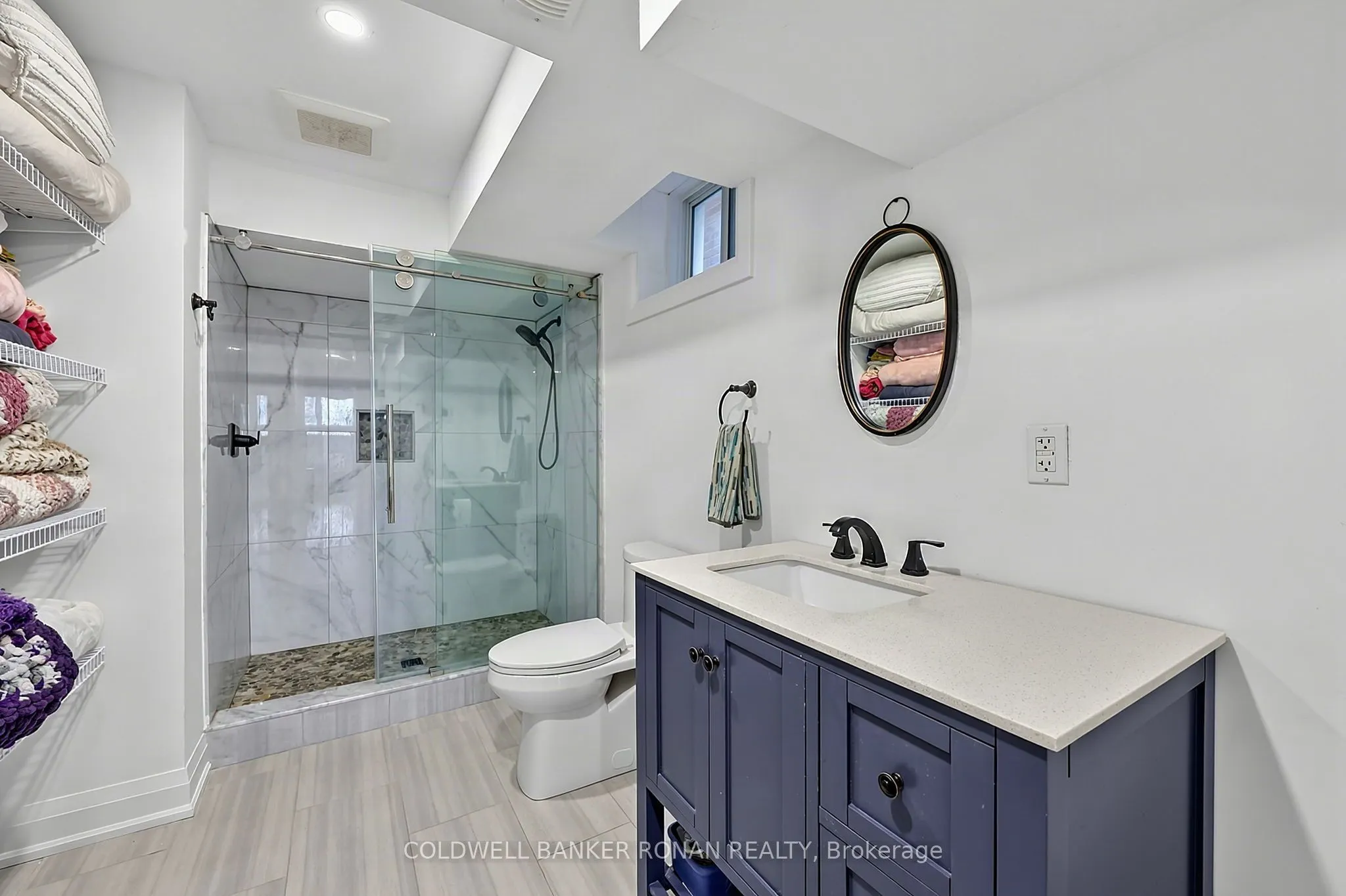 190 Strachan Trail