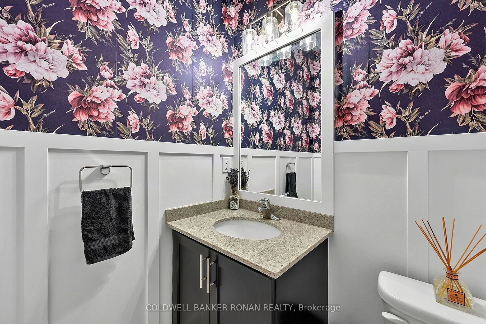 190 Strachan Trail