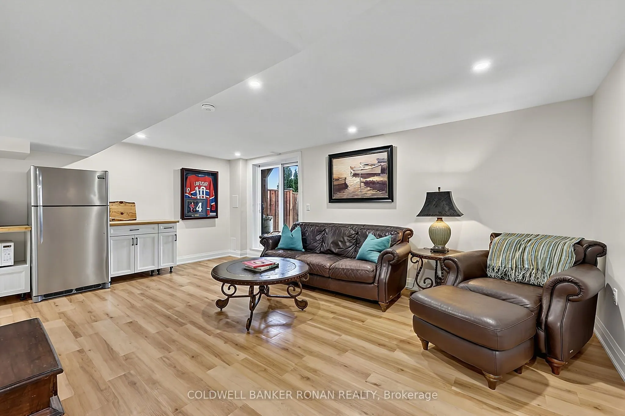 190 Strachan Trail