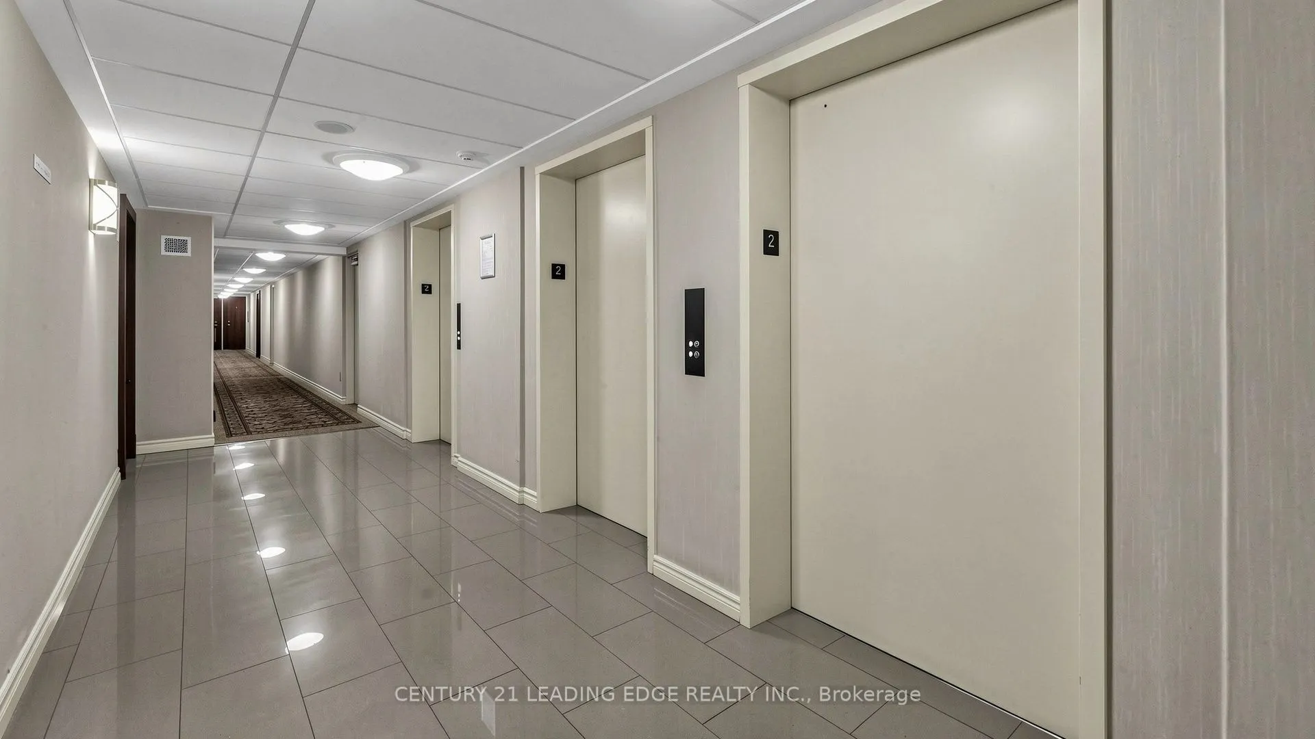 39 Oneida Crescent #212