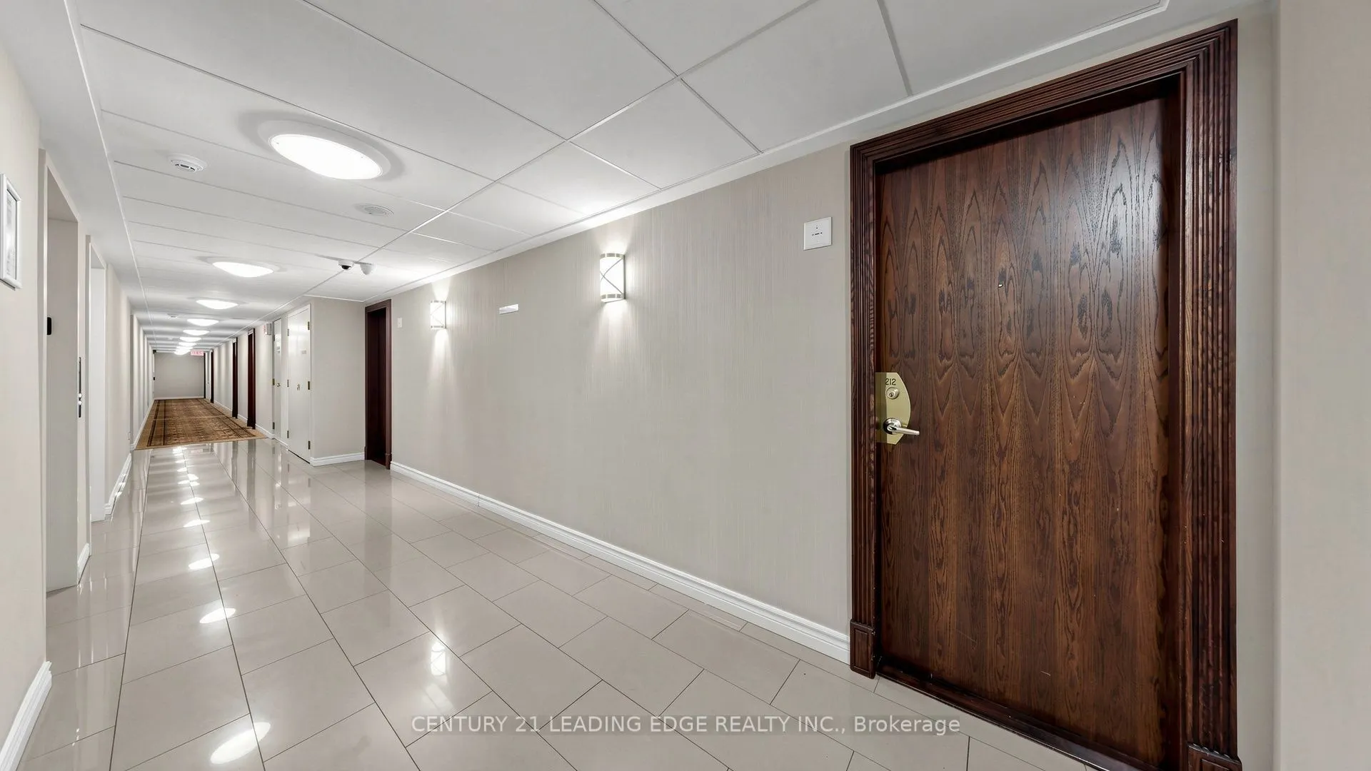 39 Oneida Crescent #212