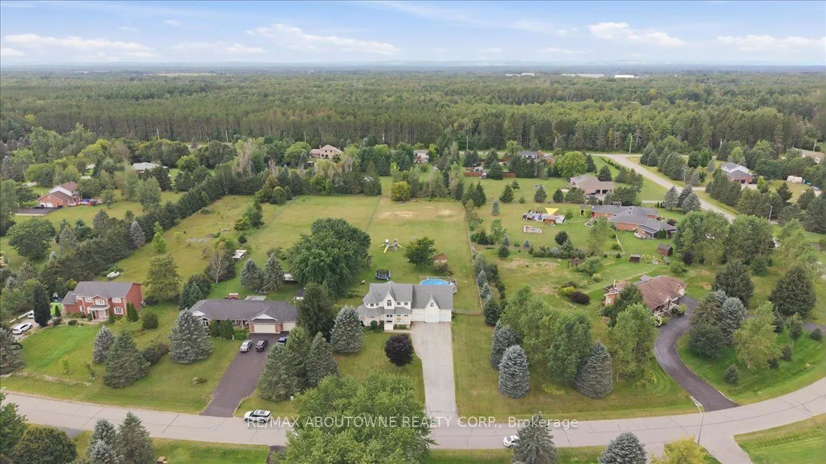 20 Pineview Trail