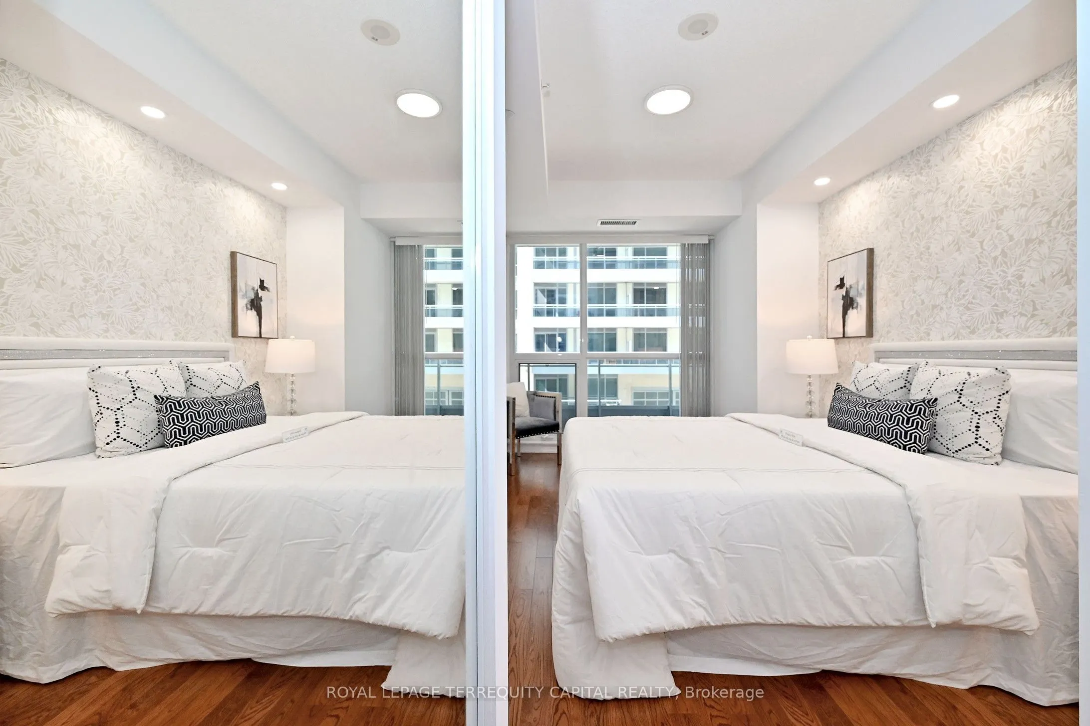 9199 Yonge Street #306
