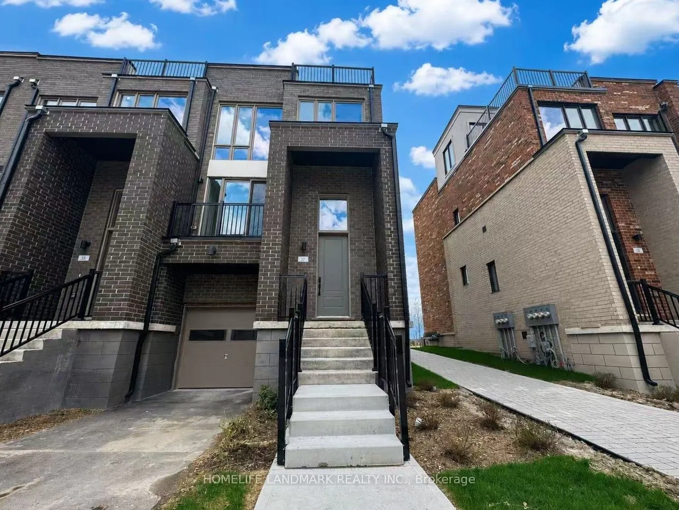 17 Bancroft Lane