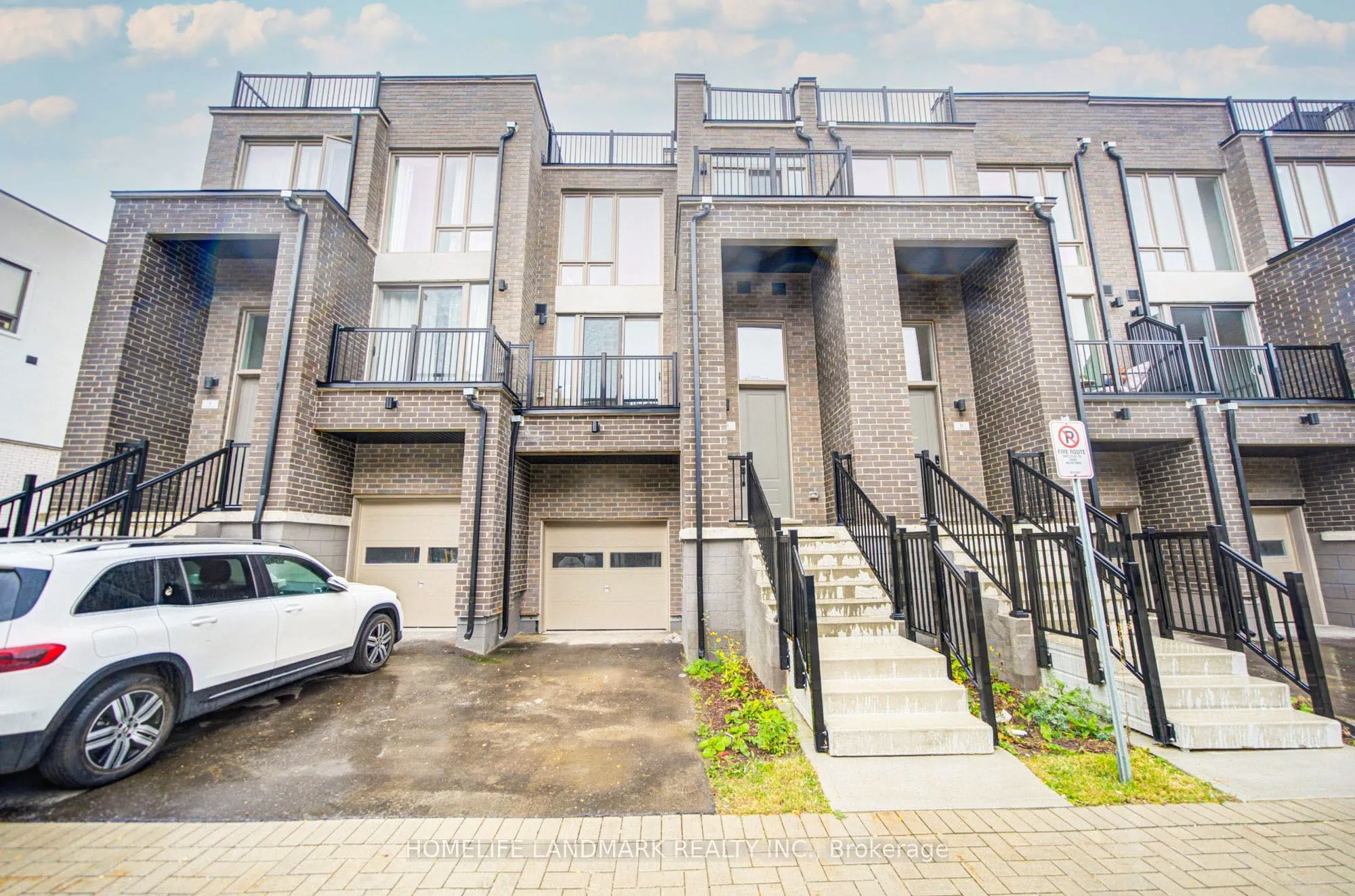 9 Bancroft Lane