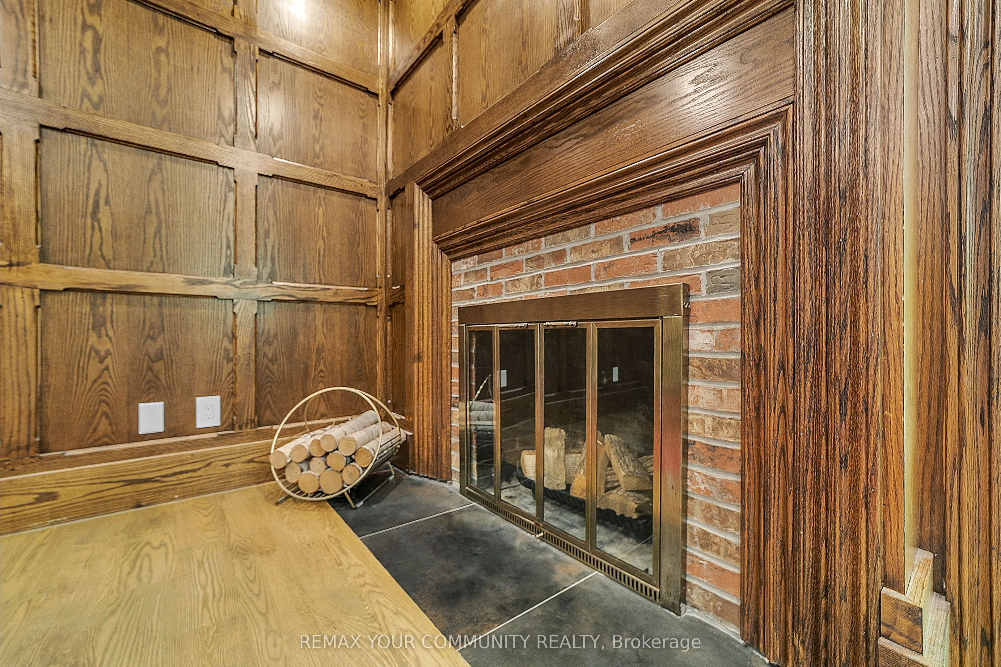 76 Trailwood Crescent