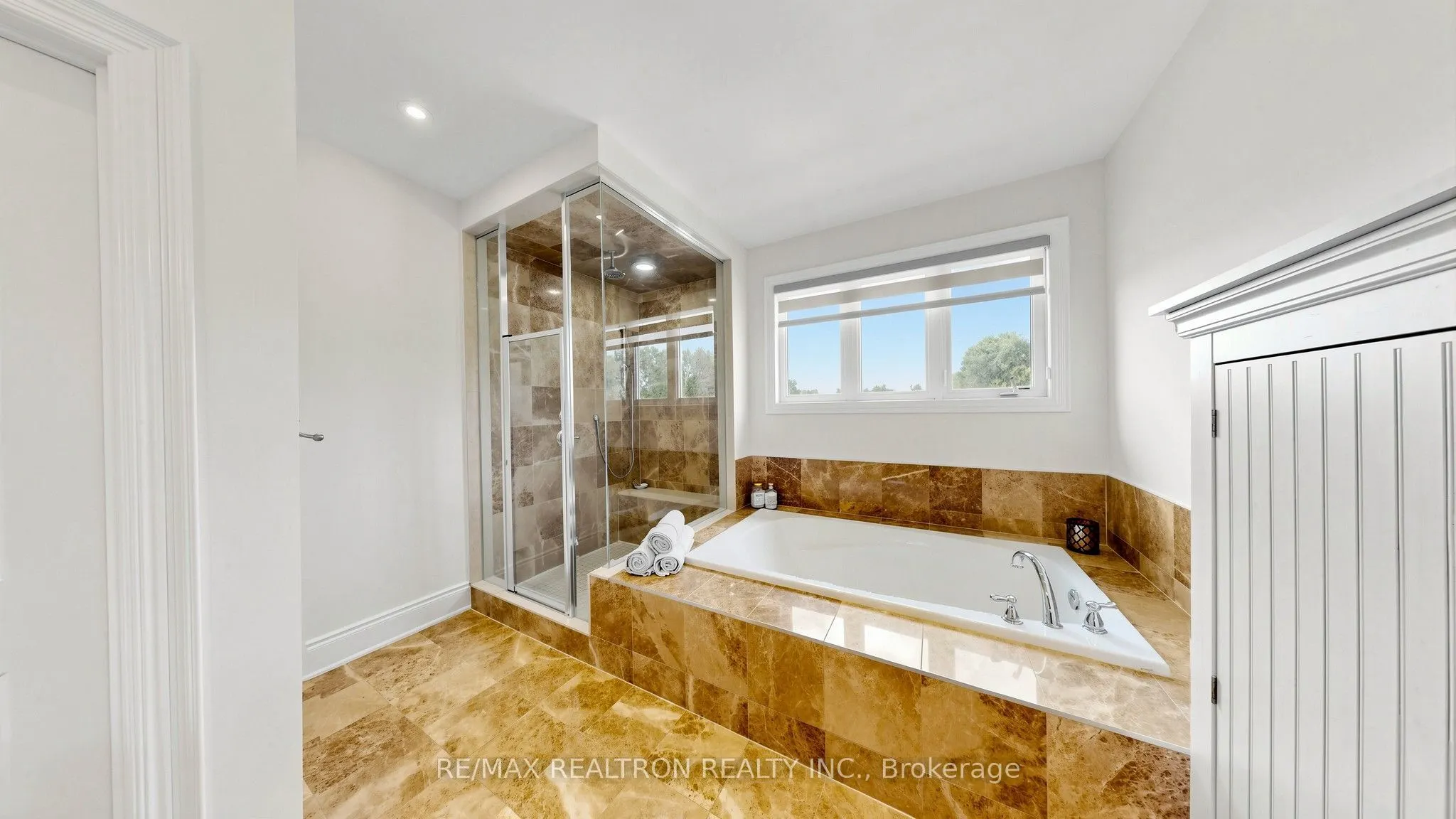 8 Fawn Grove