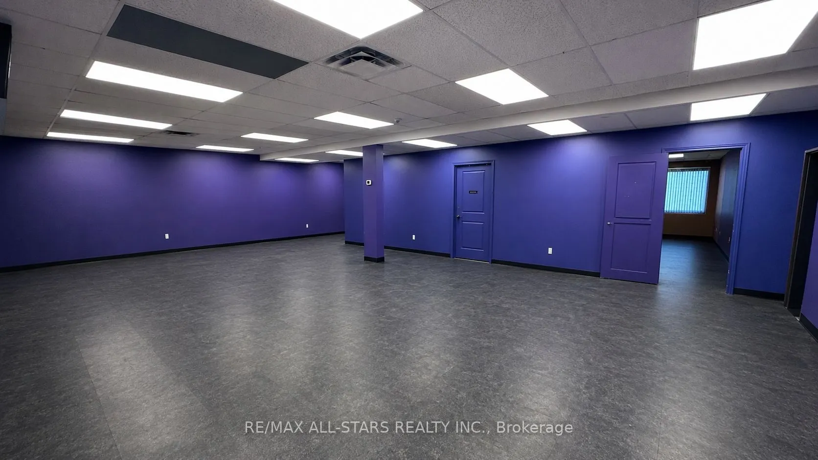 183 Simcoe Avenue #4B