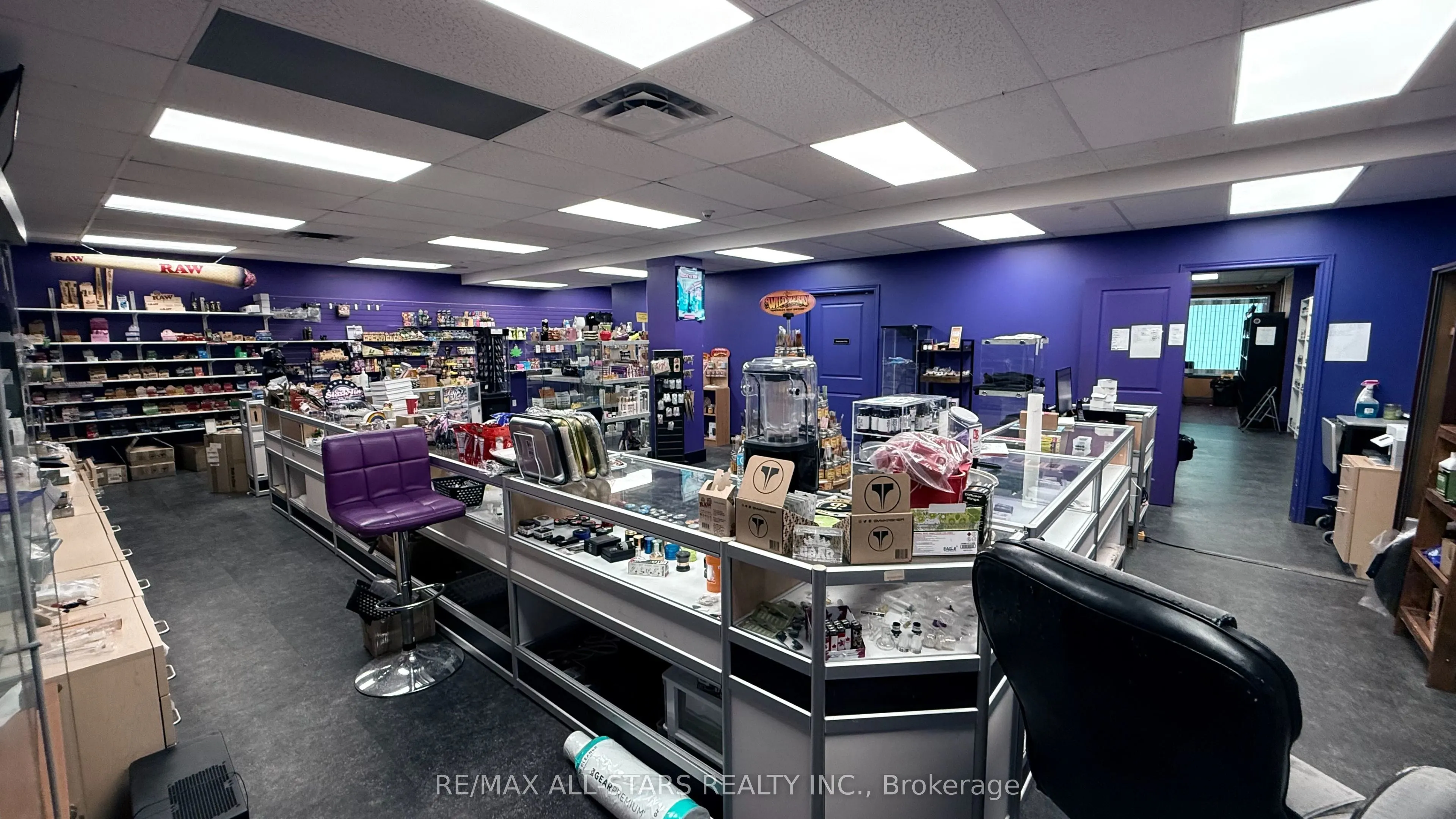 183 Simcoe Avenue #4B
