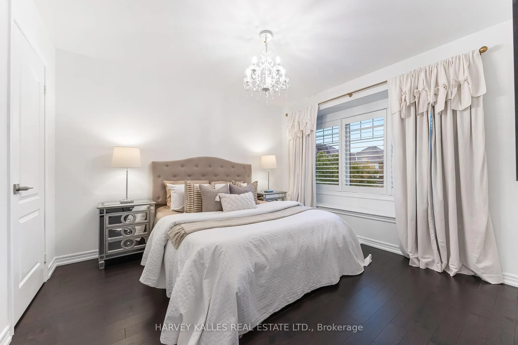 46 Grayleaf Drive