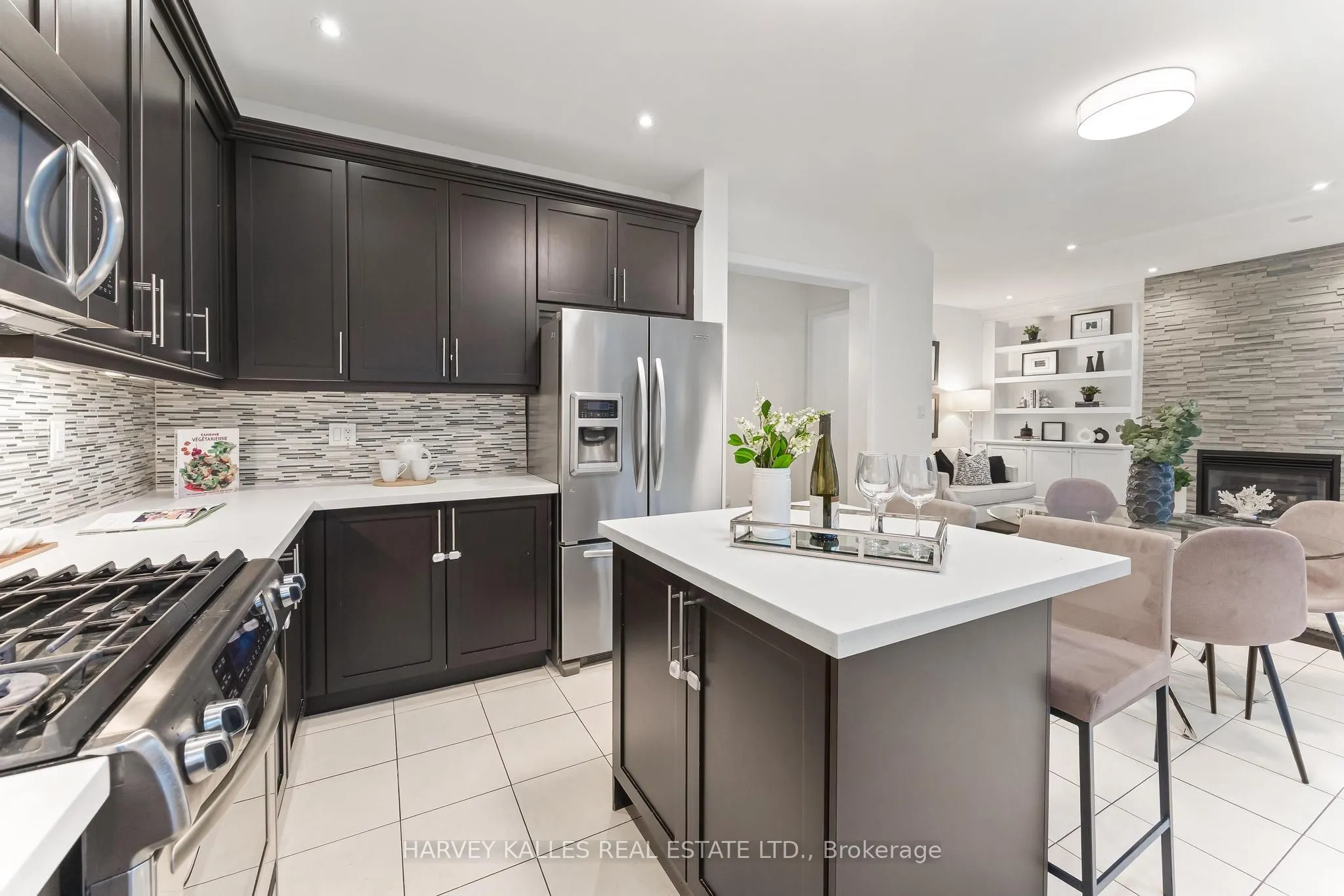 46 Grayleaf Drive