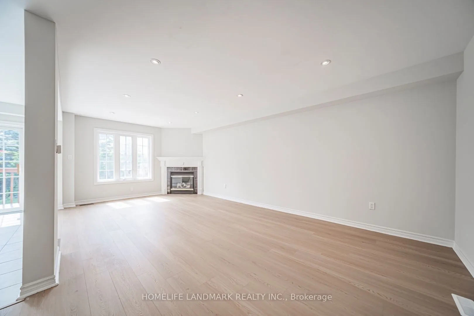 59 Bloomgate Crescent