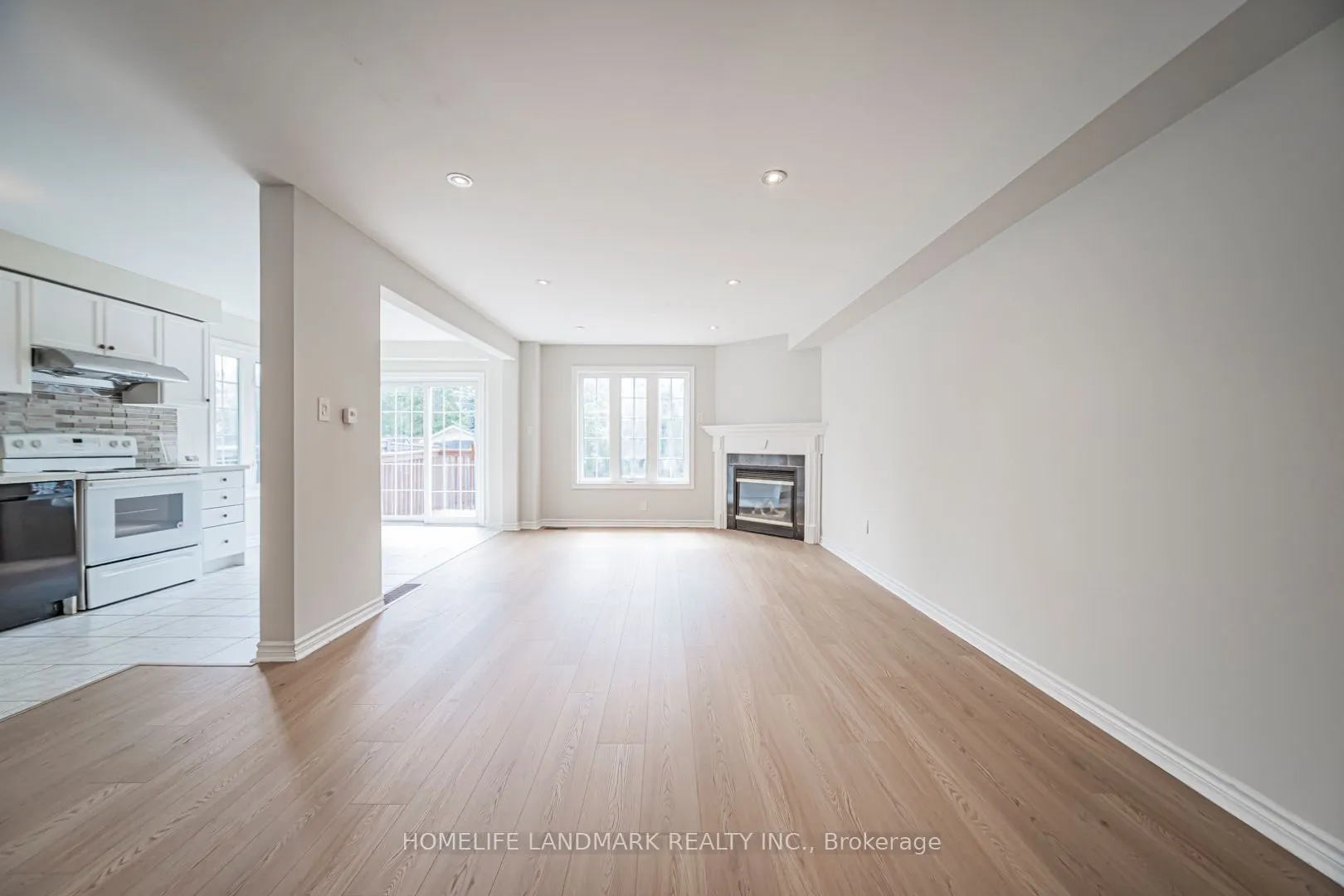 59 Bloomgate Crescent