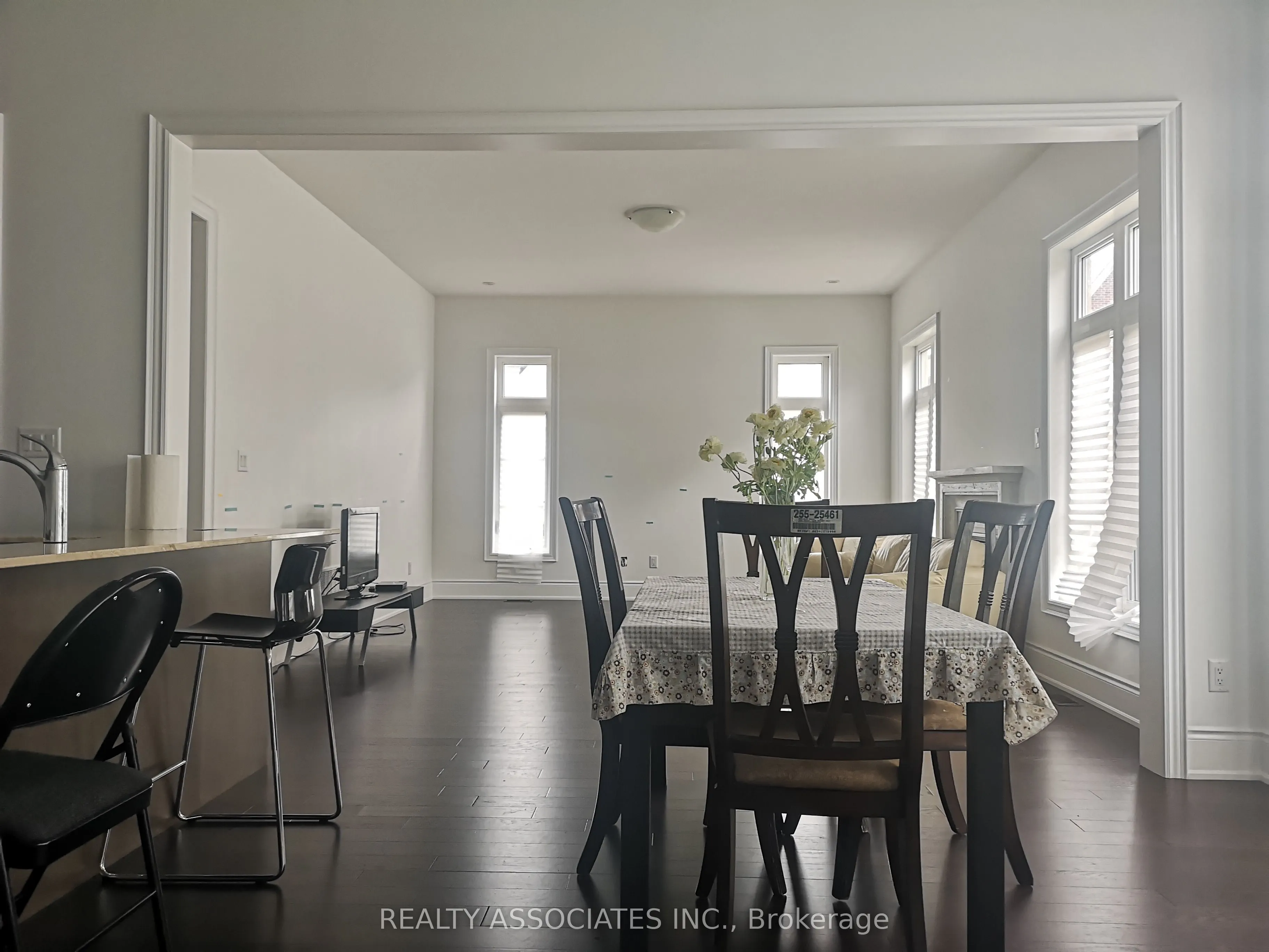241 Stormont Trail